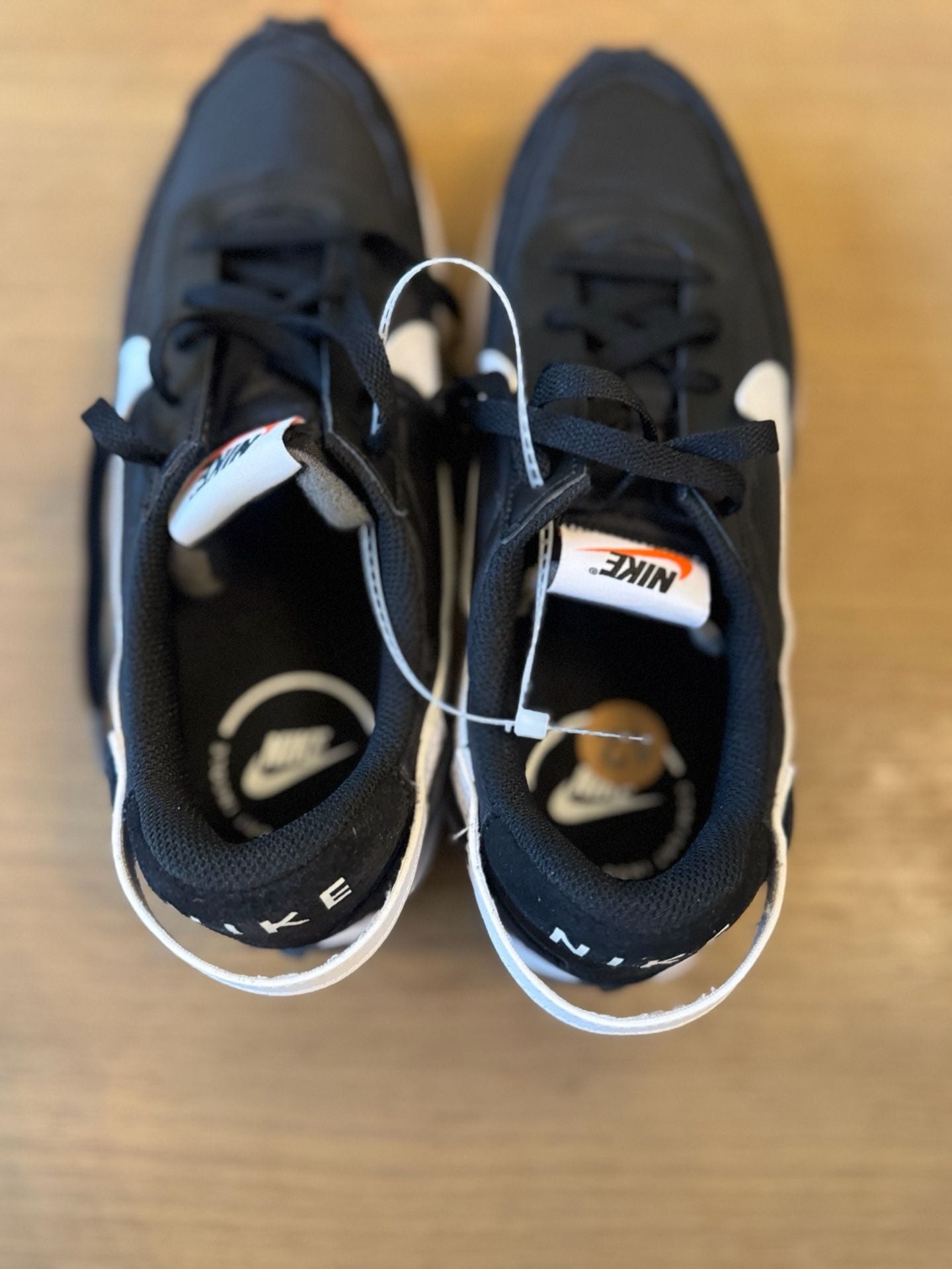 Nike Women’s Waffle Debut Black White Casual Sneakers 17