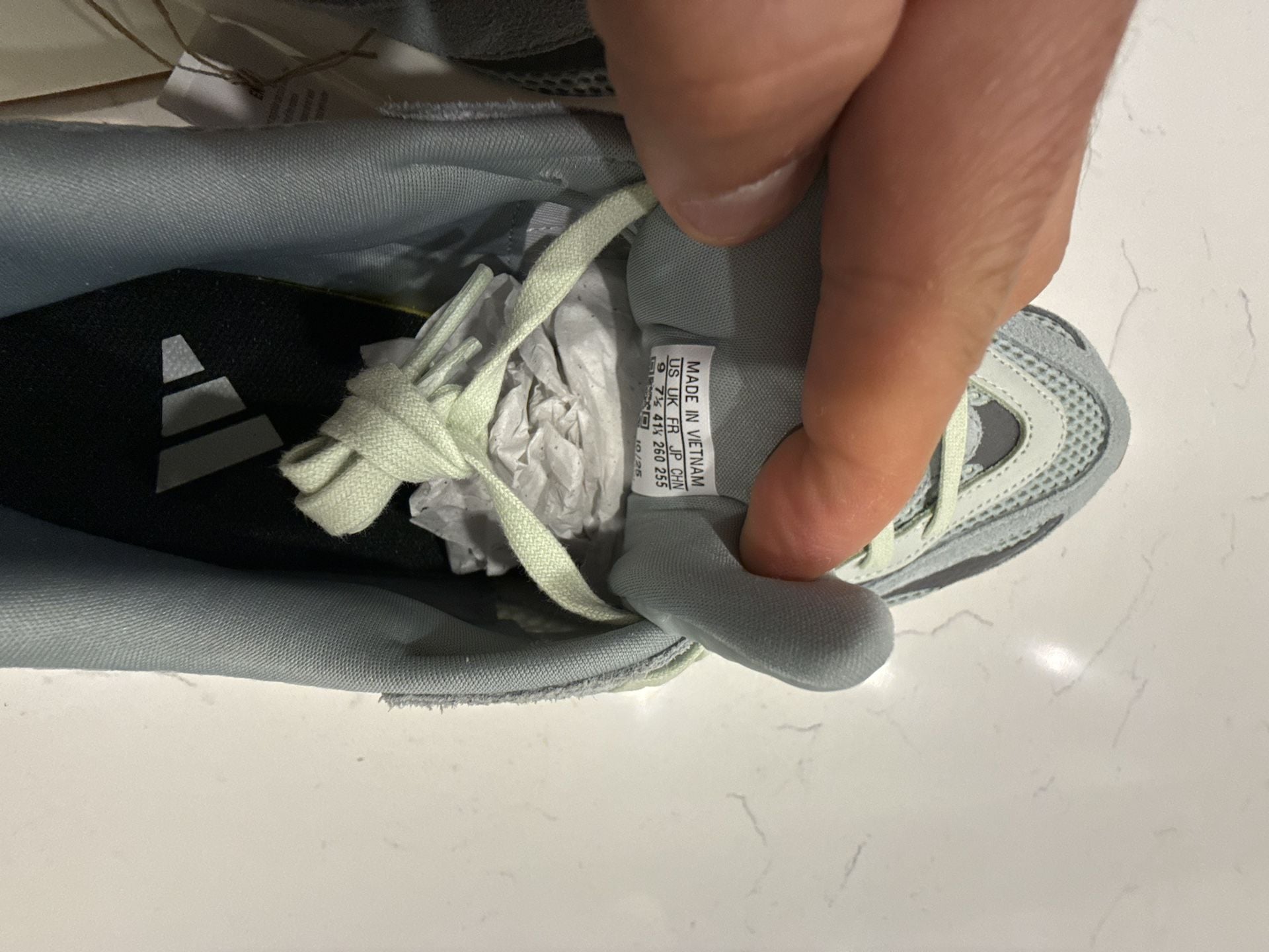 Adidas Lightblaze Lace-Up Sneakers Grey JQ7212 Women's Size 9 US 18