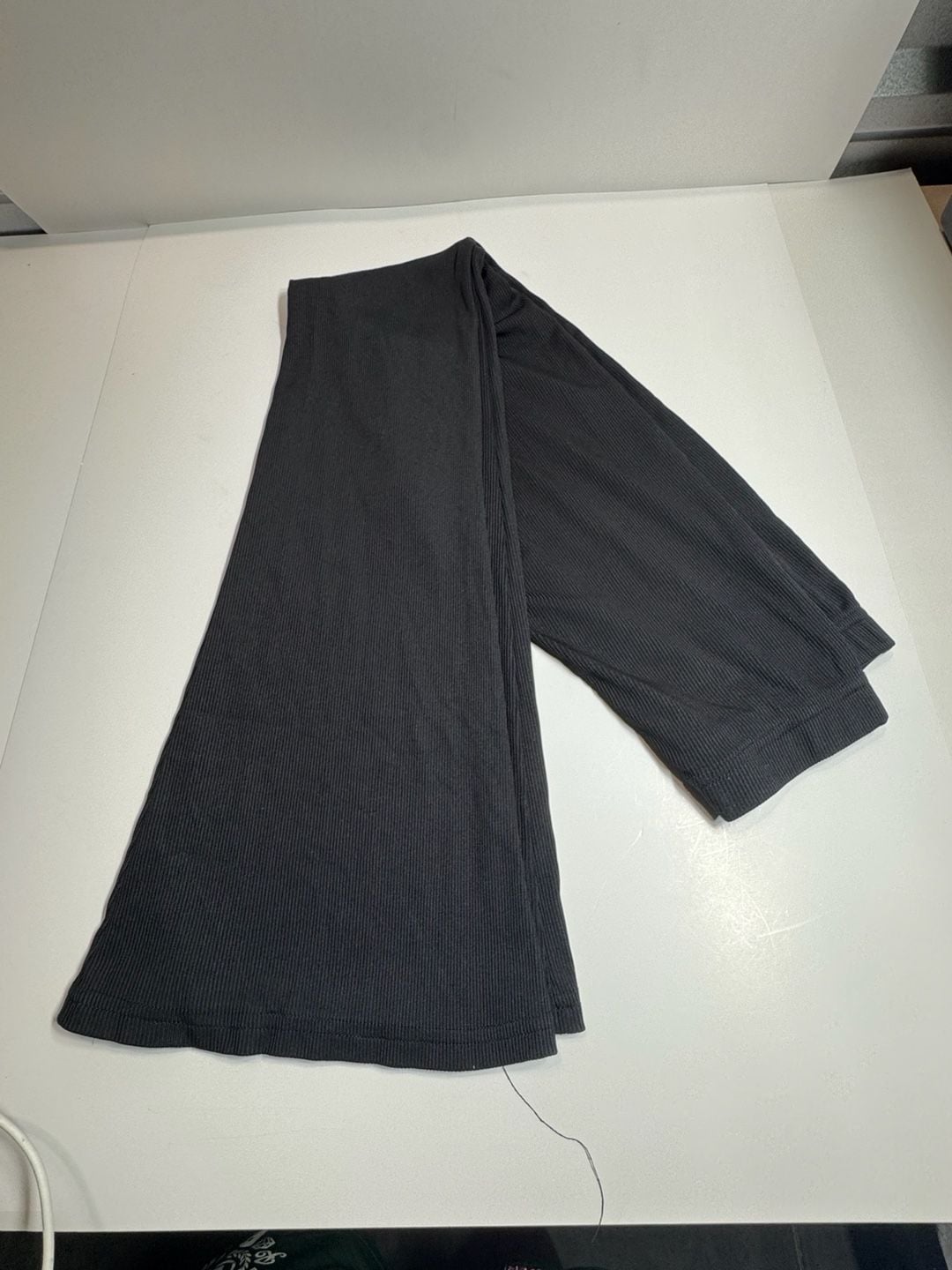 Women's Black Ribbed Knit Elastic Waist Flare Leg Pants 3