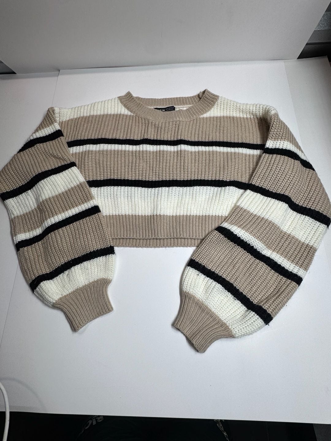 SHEIN Striped Colorblock Lantern Sleeve Cropped Sweater Size M 2