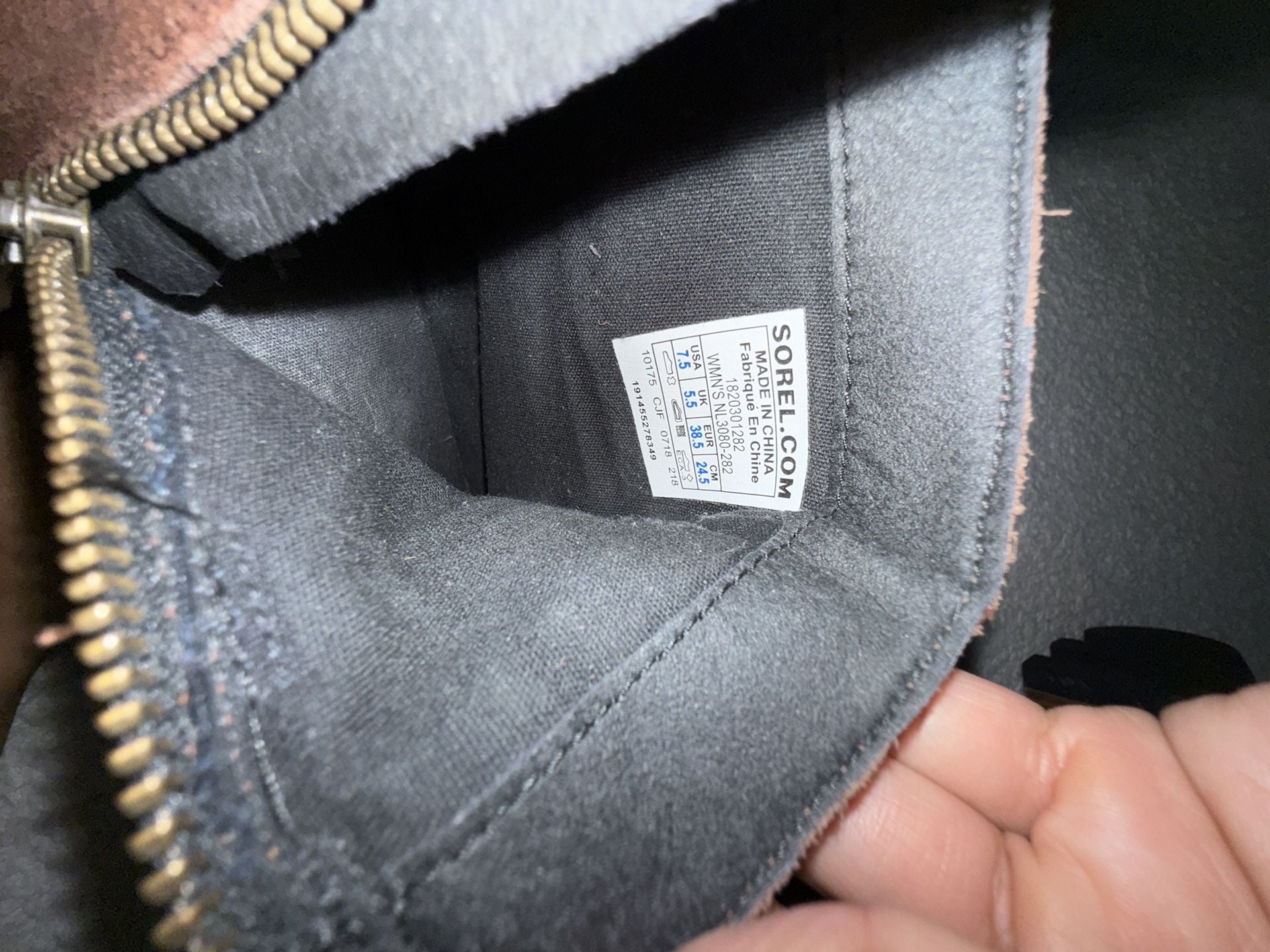 Product thumbnail 6