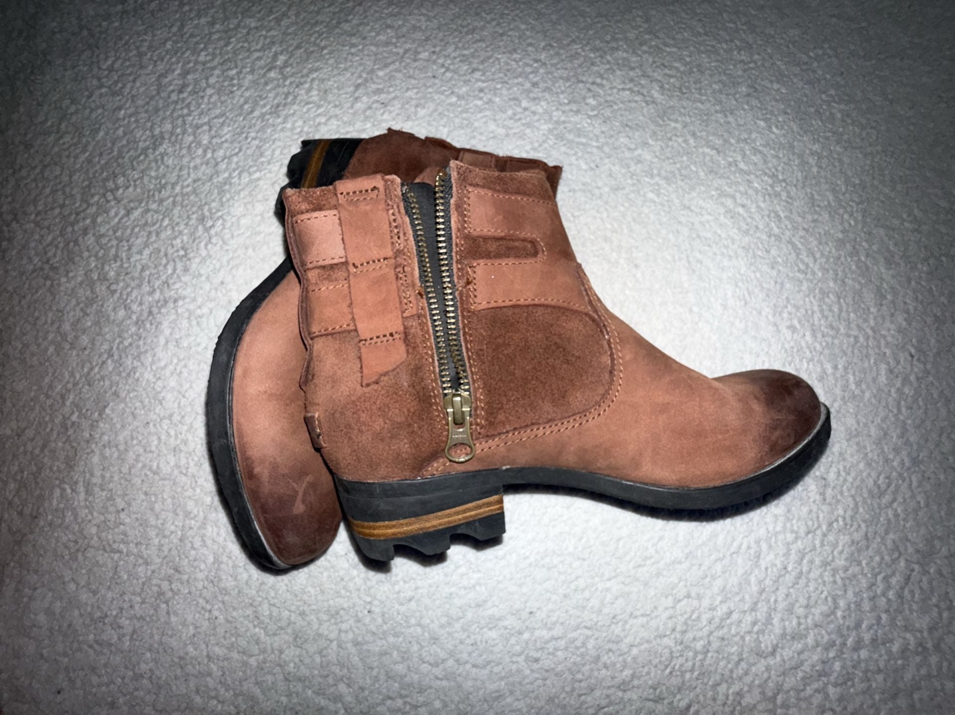 Sorel Women's Ankle Bootie Tobacco Nubuck 7.5 M 7
