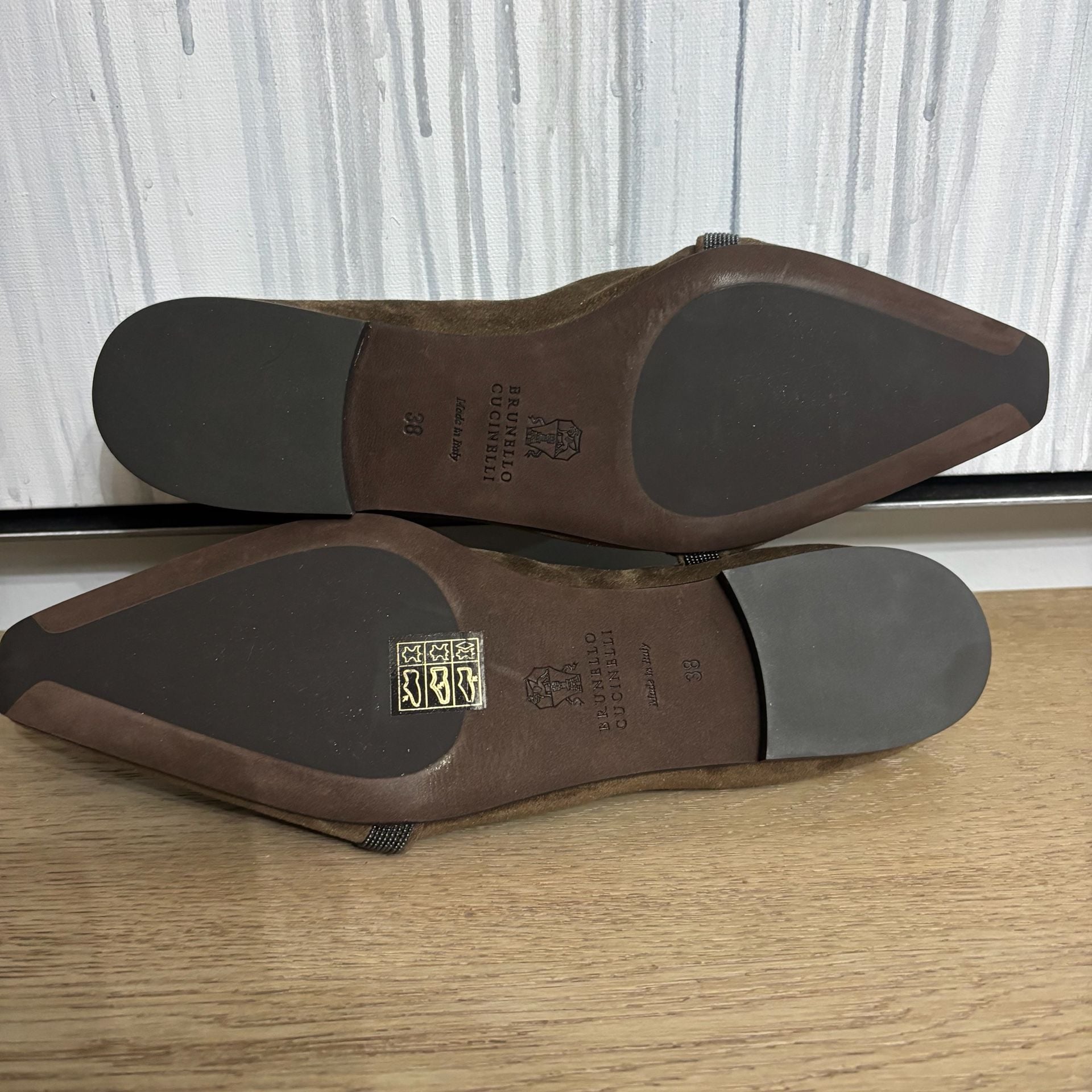 Brunello Cucinelli Suede Embellished Ballet Flats - Brown 4
