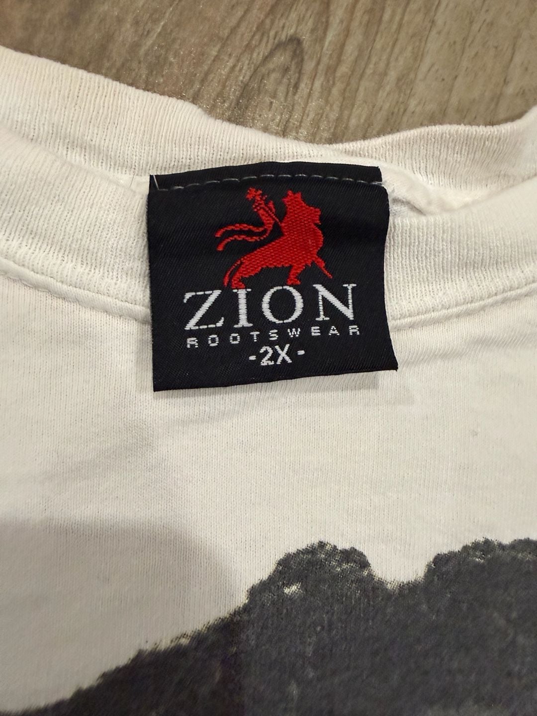 Vintage Zion Rootswear Bob Marley White Graphic T-Shirt Size 2XL
#y2k 5