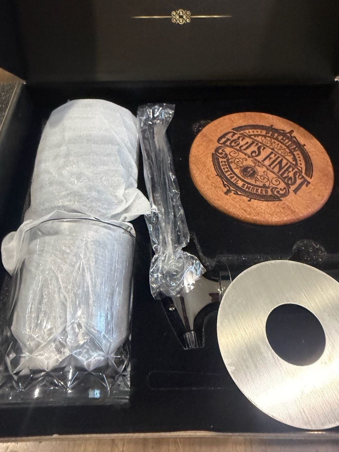 G&J's Finest Premium Cocktail Smoker Kit with Torch & Glasses 3