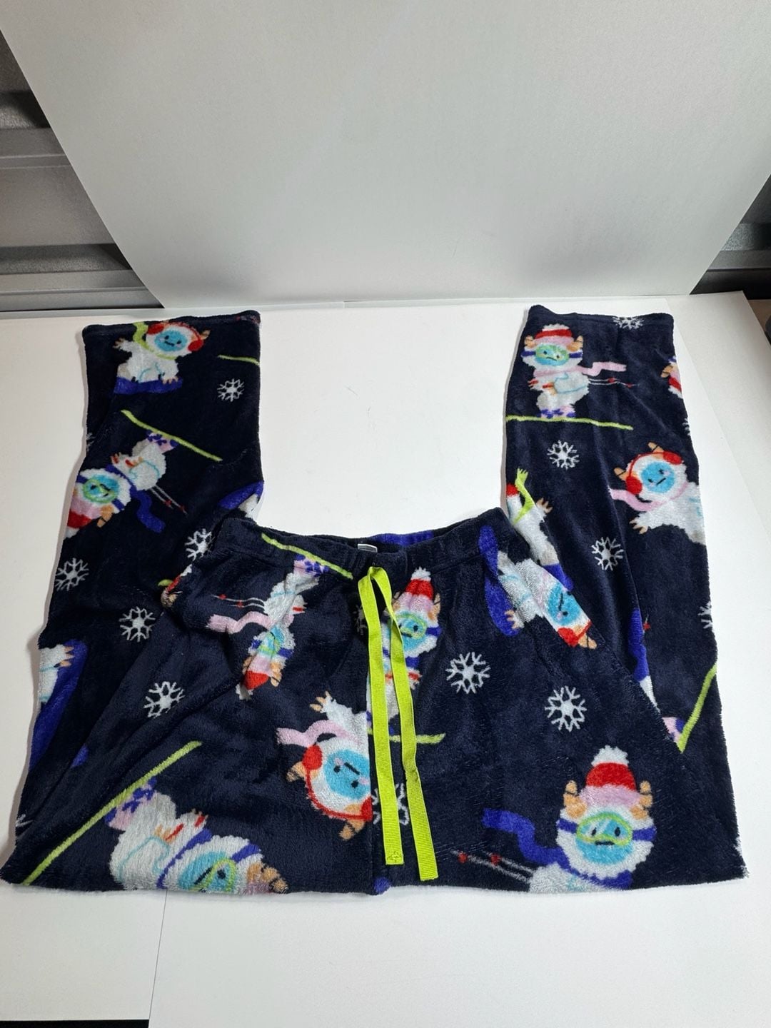Secret Treasures Navy Blue Christmas Yeti Snowman 2