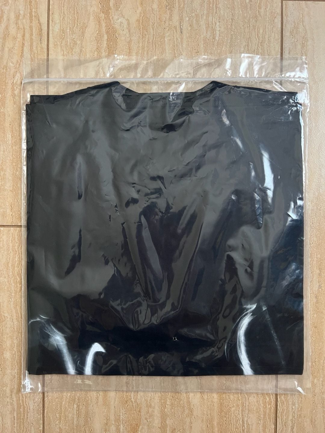 Revenge Smoke Arch Logo T-shirt Black Size Medium 5