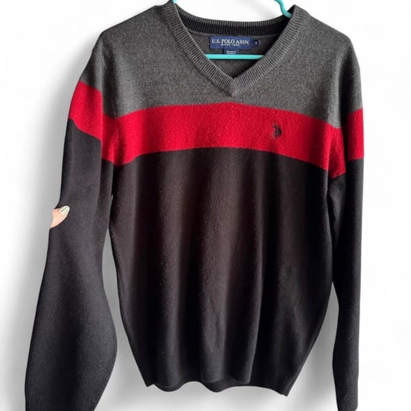U.S. Polo Assn. Men's V-Neck Long Sleeve Sweater Size S Gray Black Red