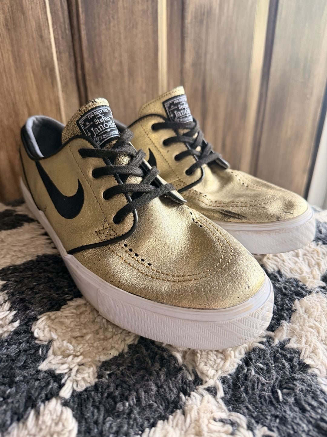 Nike SB Zoom Stefan Janoski L Metallic Gold Black White Skate Shoes 2
