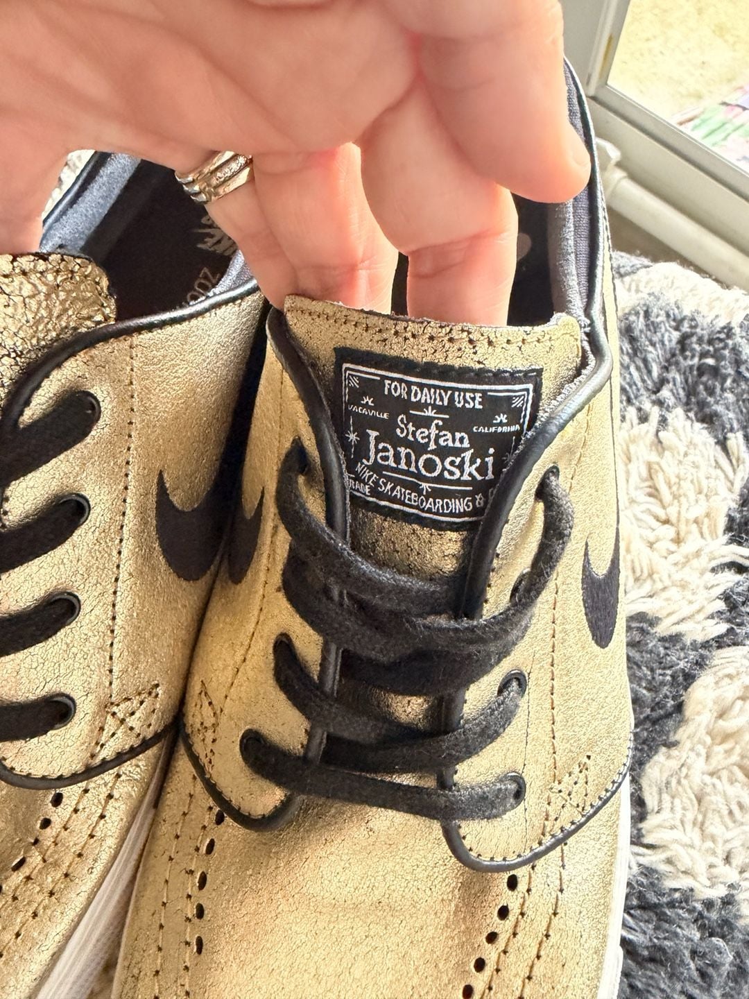 Nike SB Zoom Stefan Janoski L Metallic Gold Black White Skate Shoes 9