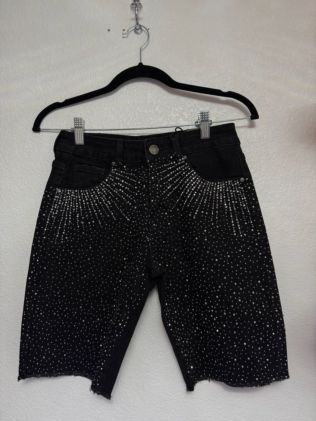 Boys Banned Bottoms Midrise Relaxed Fit Crystal Embellished Black Denim Shorts Size 12 2