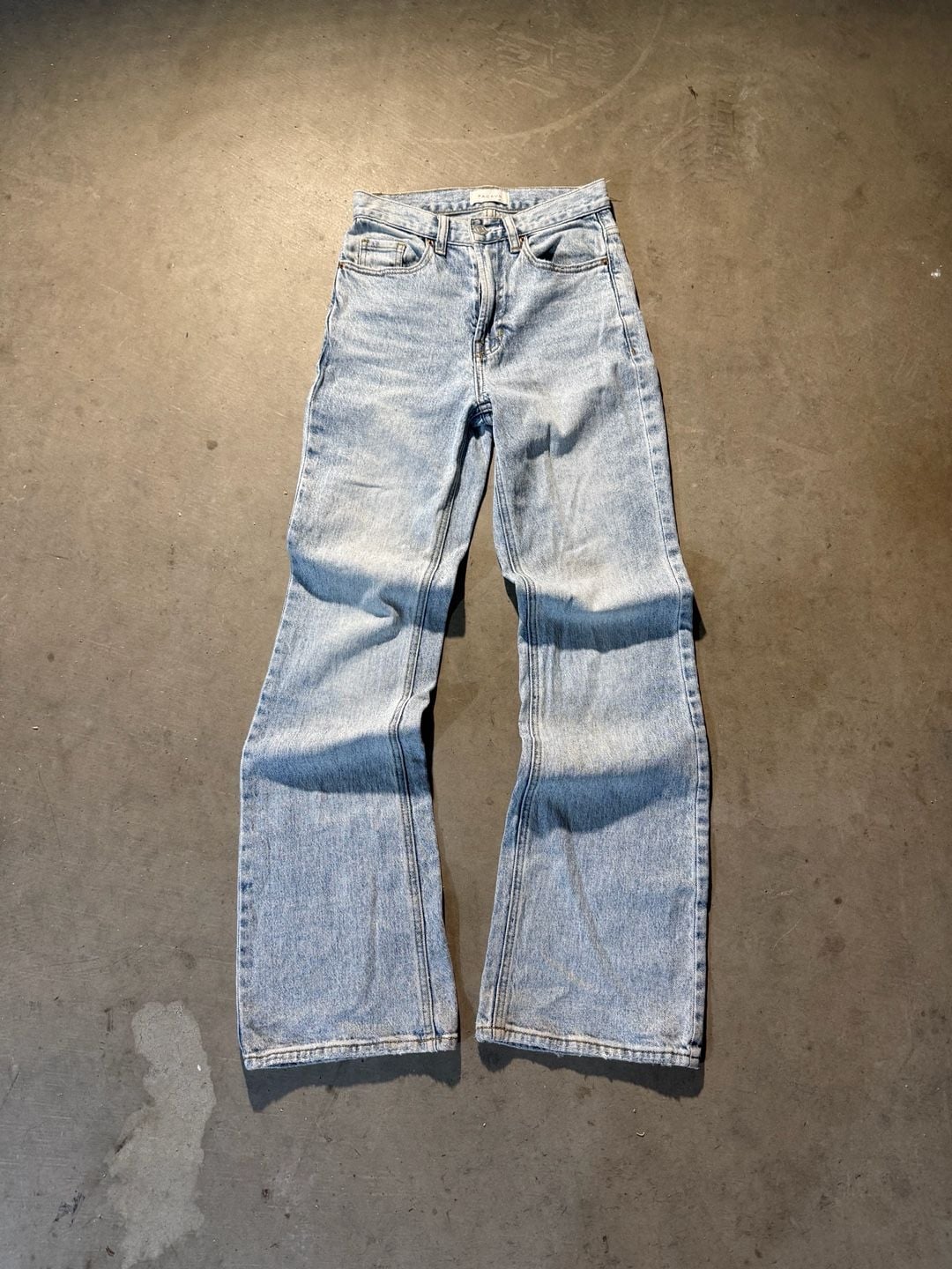 PacSun Light Wash High Waisted Flare Jeans 3