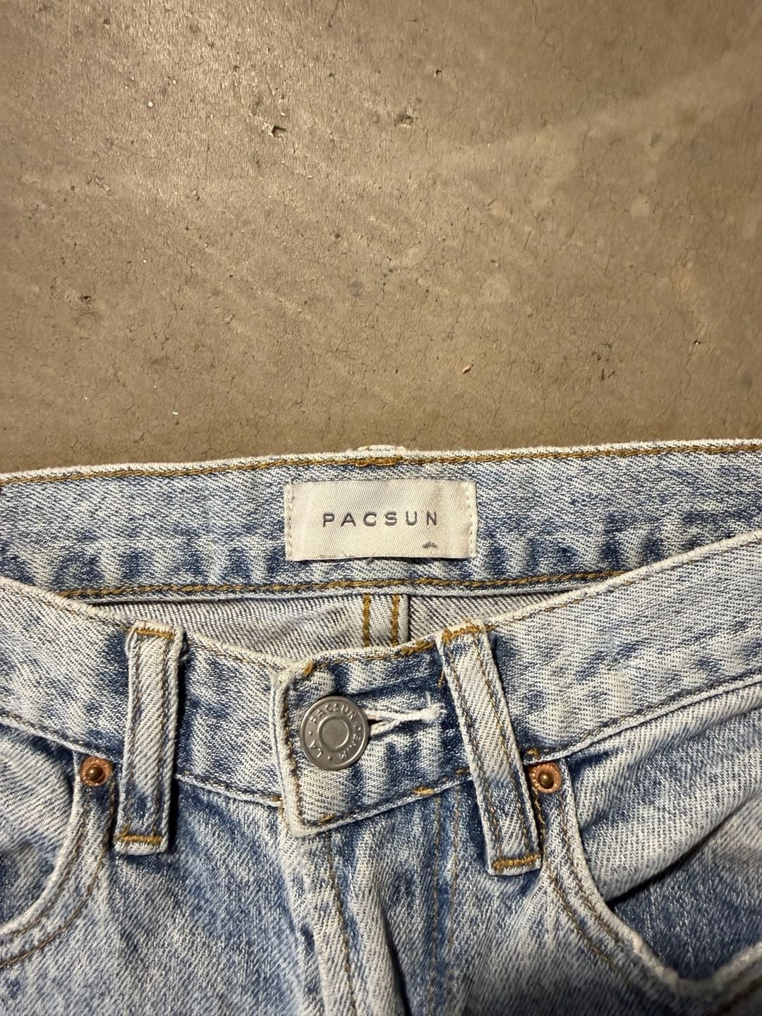 PacSun Light Wash High Waisted Flare Jeans 4