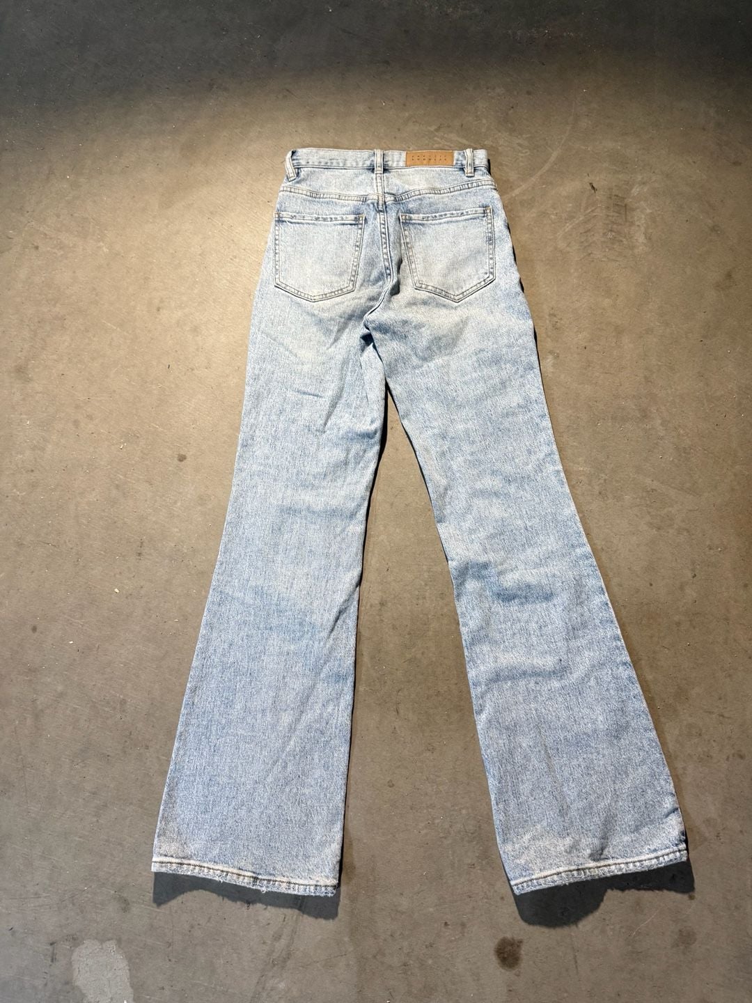 PacSun Light Wash High Waisted Flare Jeans 5