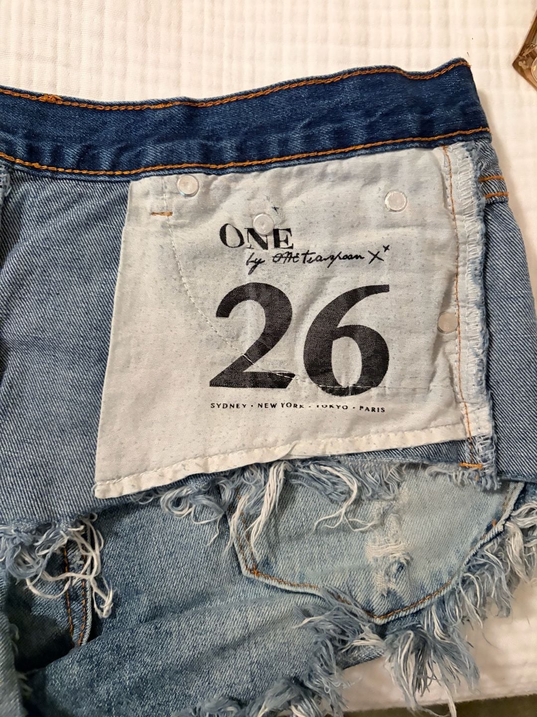 One Teaspoon Bonitas Low Waist Distressed Raw Hem Denim Shorts 10