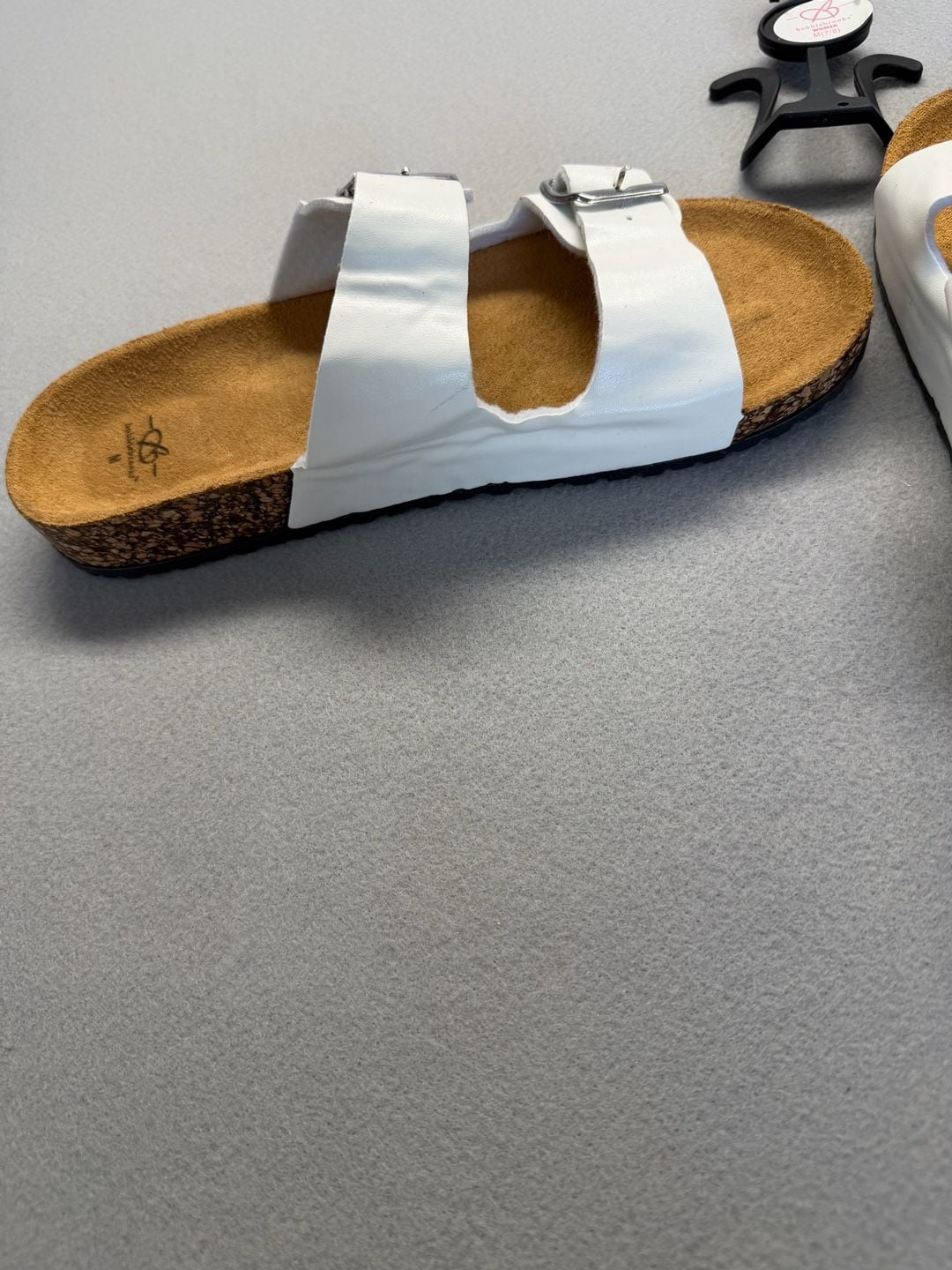 Bobbie Brooks Women's White Double Buckle Strap Sandals Size M 7/8 6