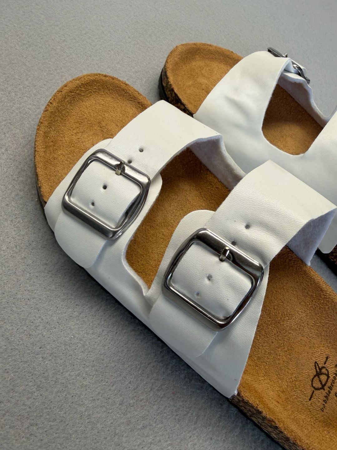 Product thumbnail 5