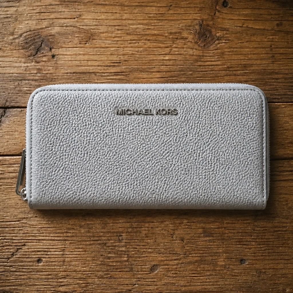 Michael Kors Jet Set Travel Large Flat Zip Around Wallet Silver Metallic 2