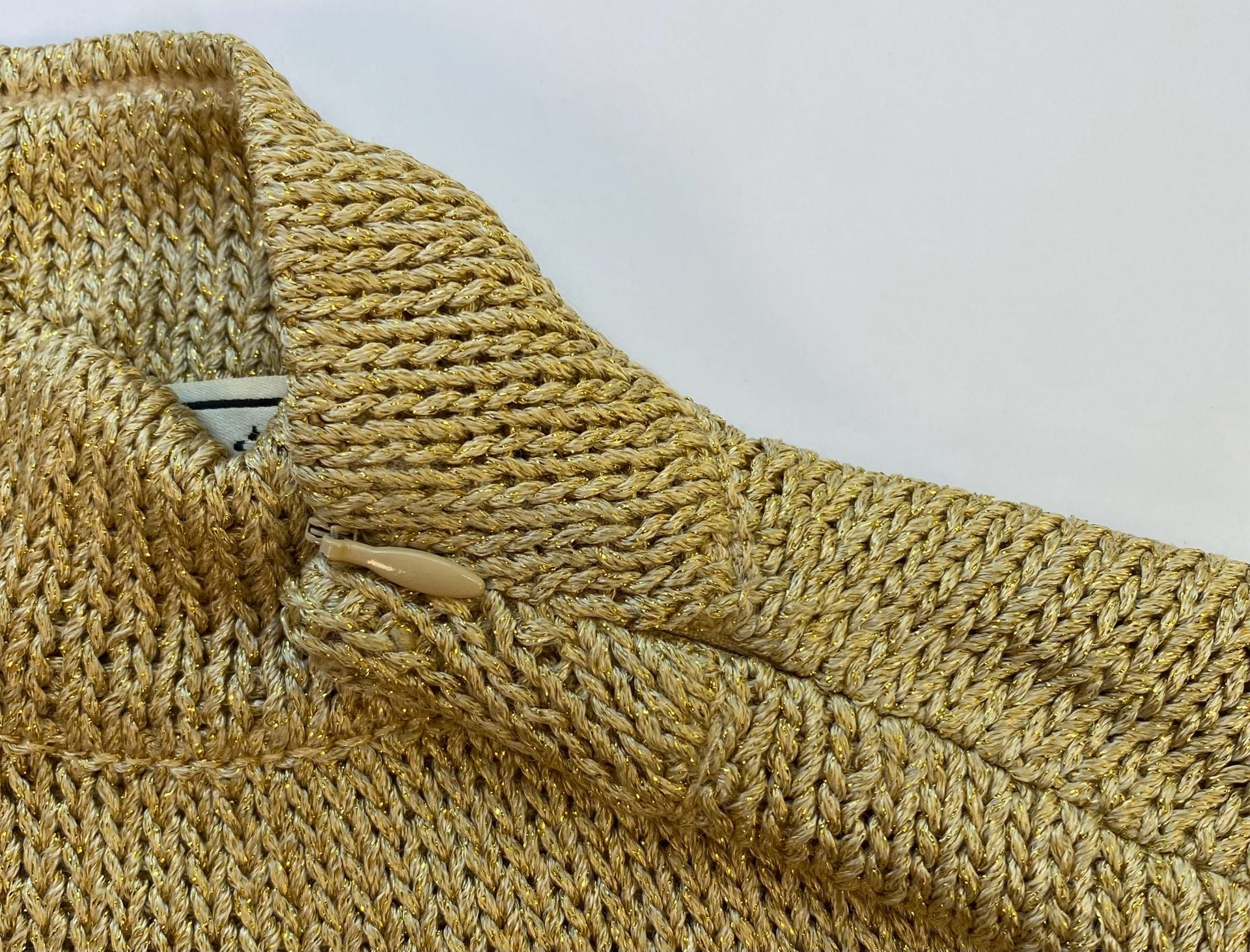 Vintage Y2K St. John Sport by Marie Gray Gold Metal  Knit Sleeveless Mock Size S 7