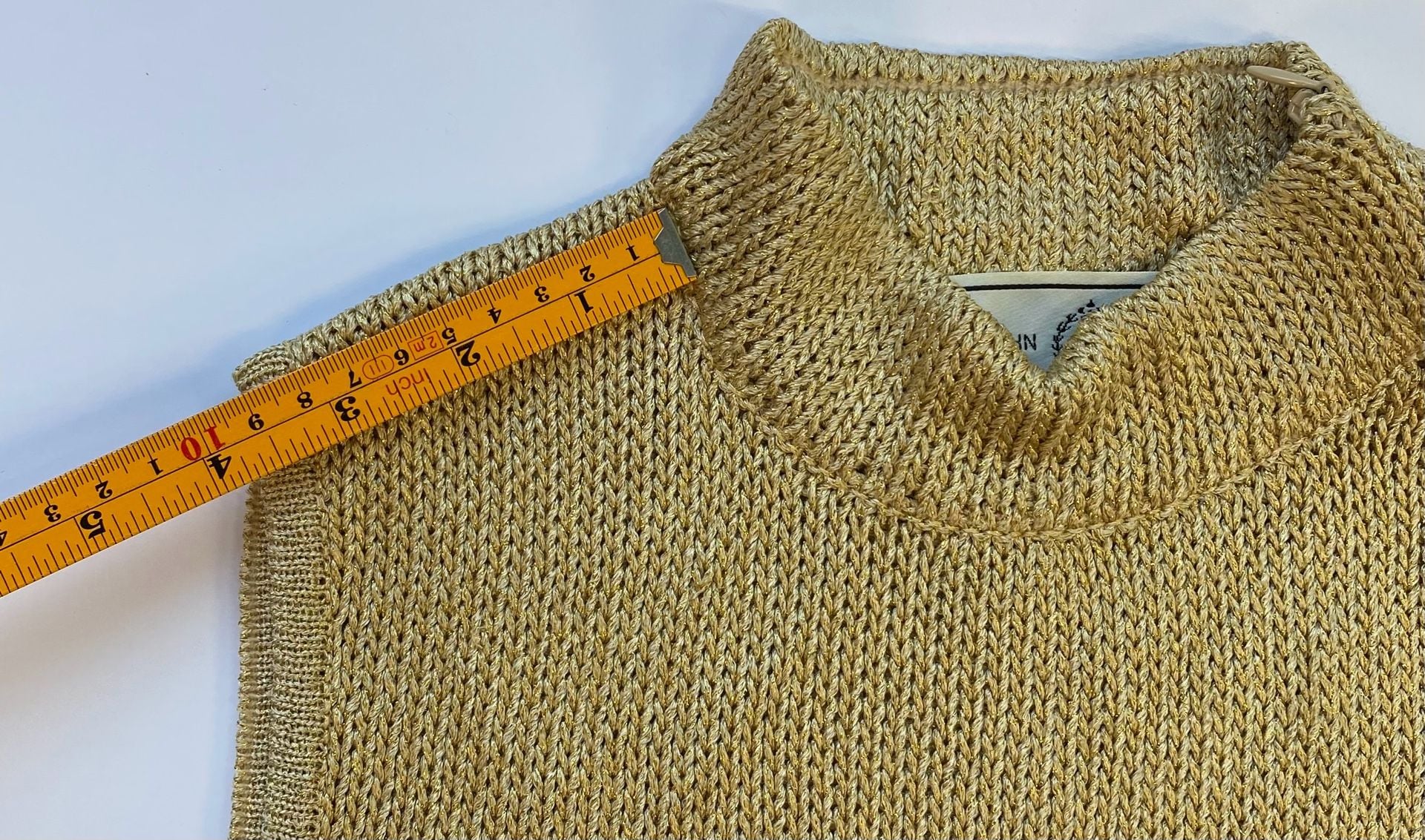 Vintage Y2K St. John Sport by Marie Gray Gold Metal  Knit Sleeveless Mock Size S 11
