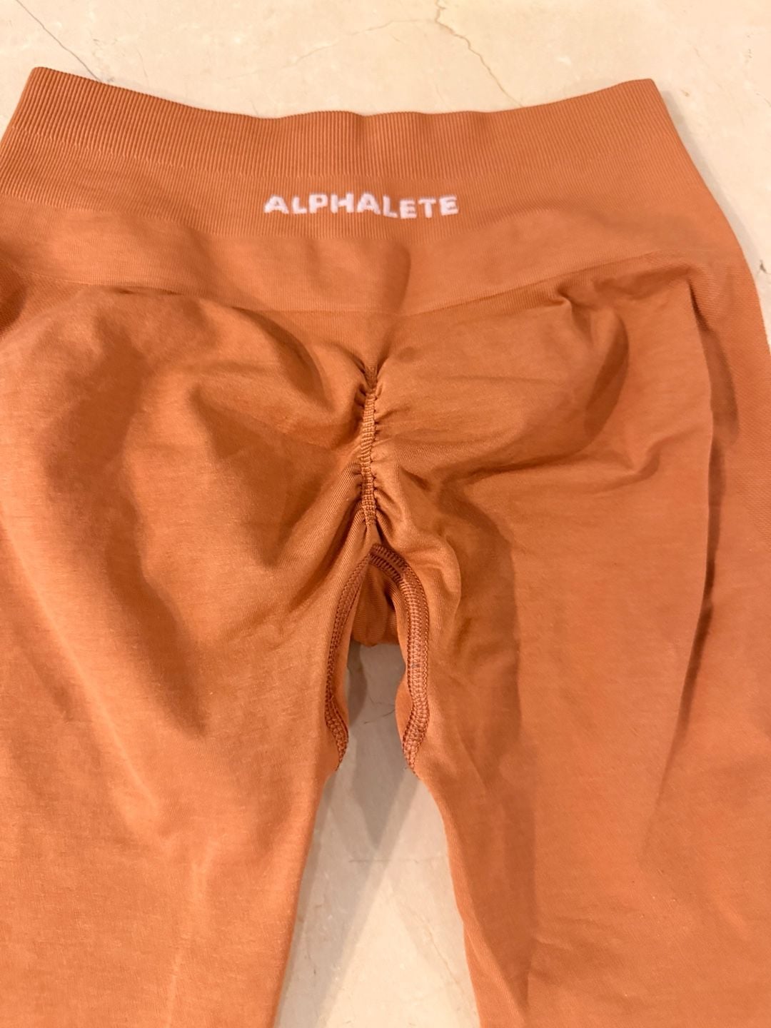 Alphalete Seamless Orange Workout Set Sports Bra and Leggings 8