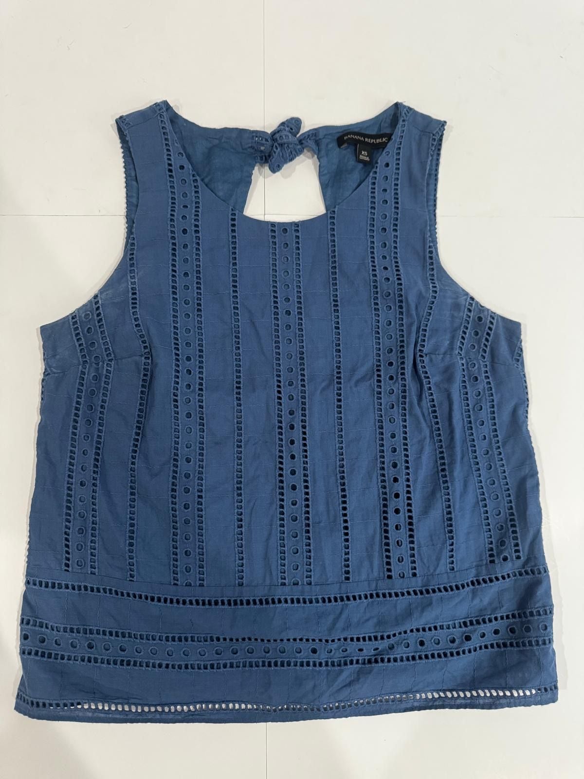 Banana Republic Women's Blue Eyelet Tank Top Size XS 2