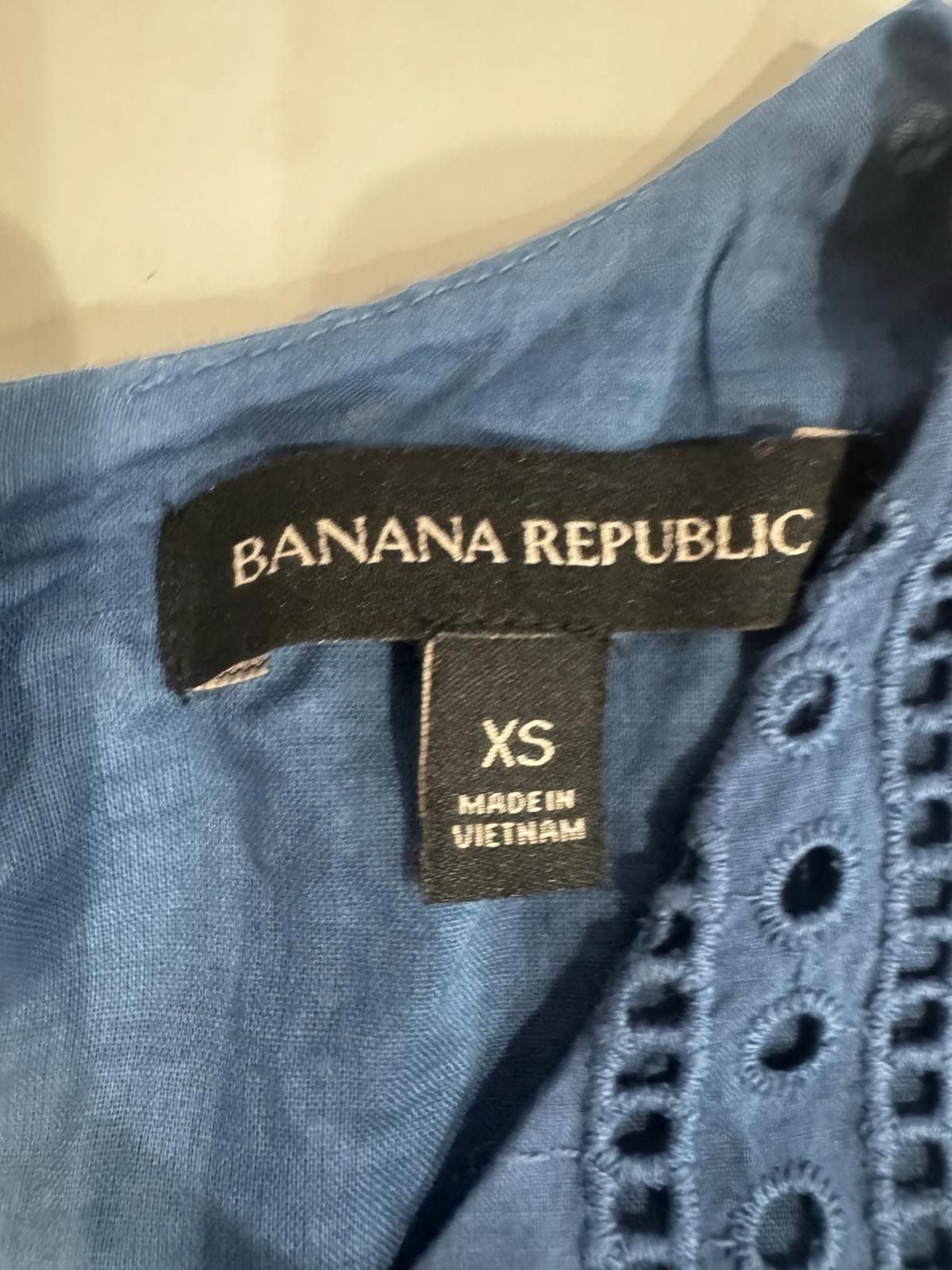 Banana Republic Women's Blue Eyelet Tank Top Size XS 3
