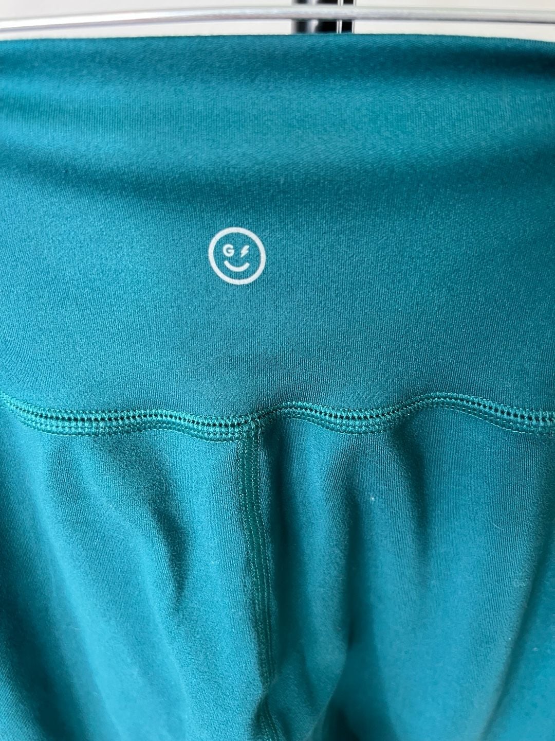 Gilly Hicks Active Recharge Two-Piece Set Teal Crop Tank Top and Flare Leggings 6