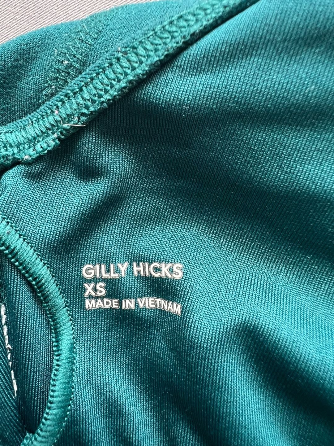 Gilly Hicks Active Recharge Two-Piece Set Teal Crop Tank Top and Flare Leggings 9