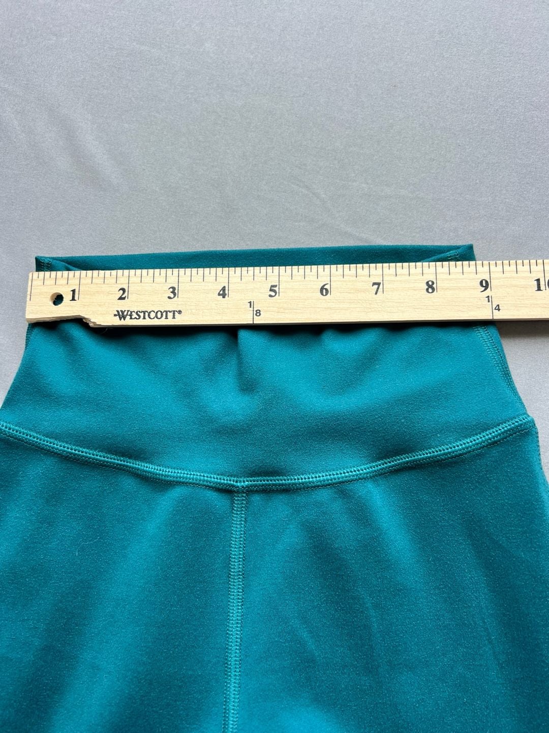 Gilly Hicks Active Recharge Two-Piece Set Teal Crop Tank Top and Flare Leggings 11