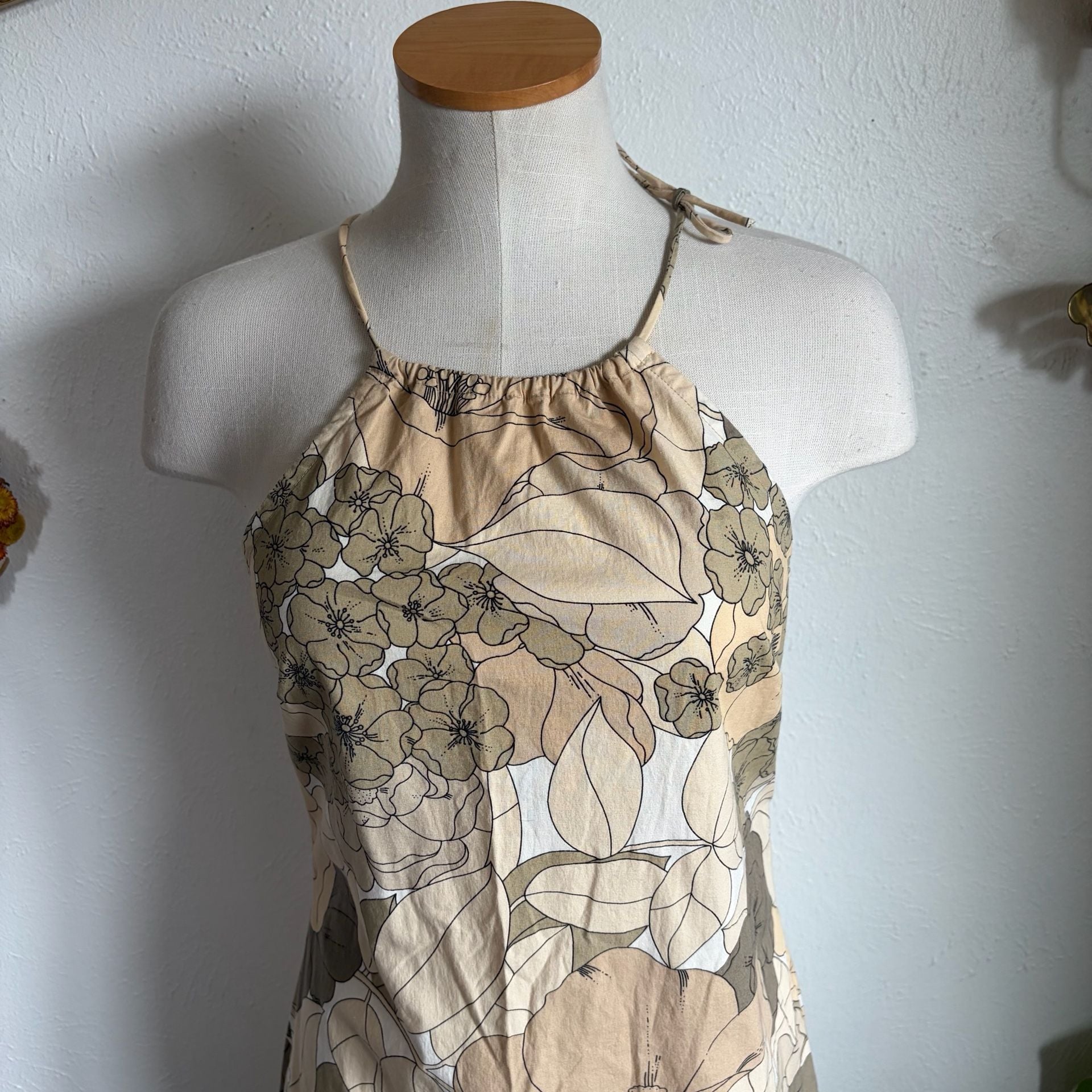 Old Navy Y2K Floral Halter Dress Size 6 3