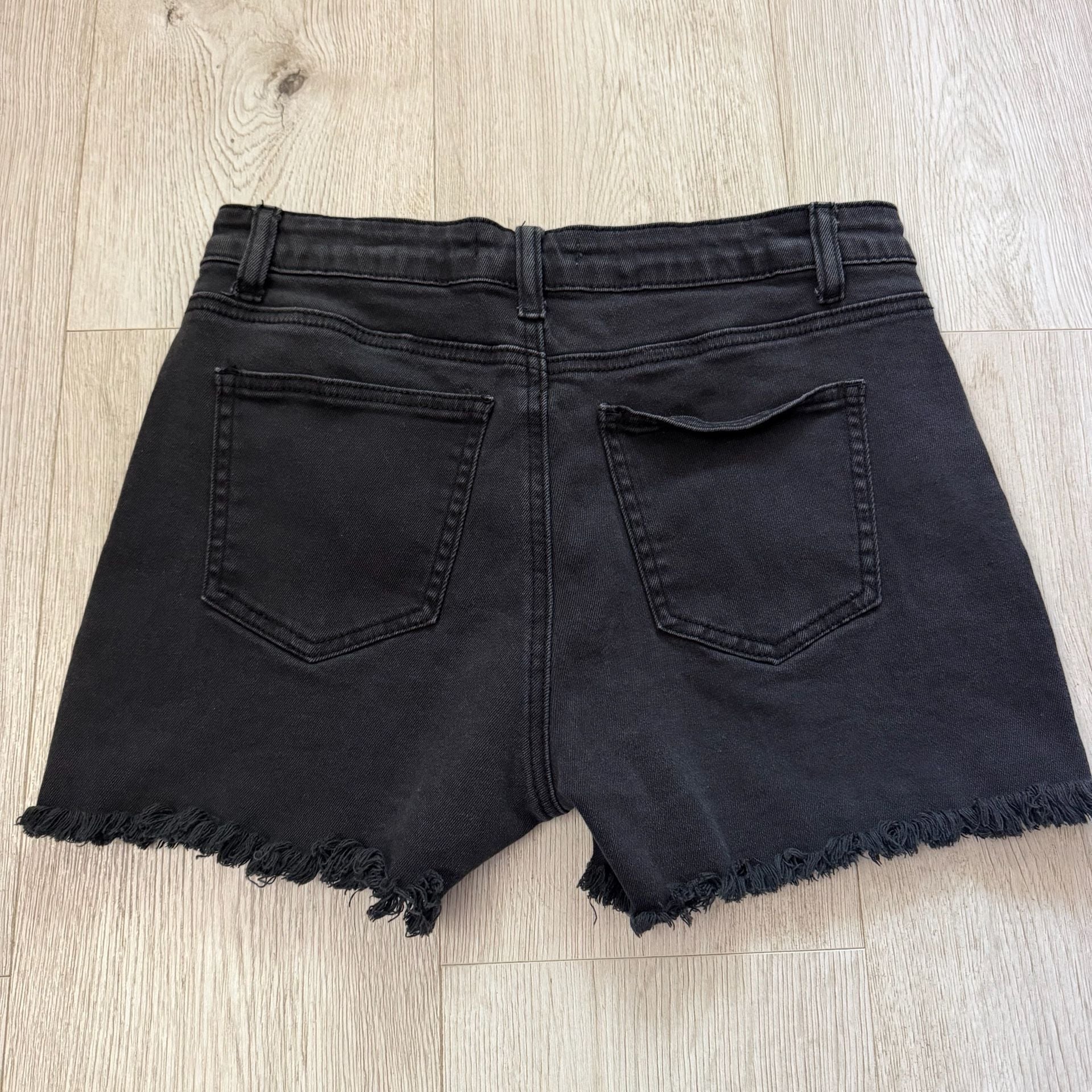 Zenana Black Raw Hem Shorts 8