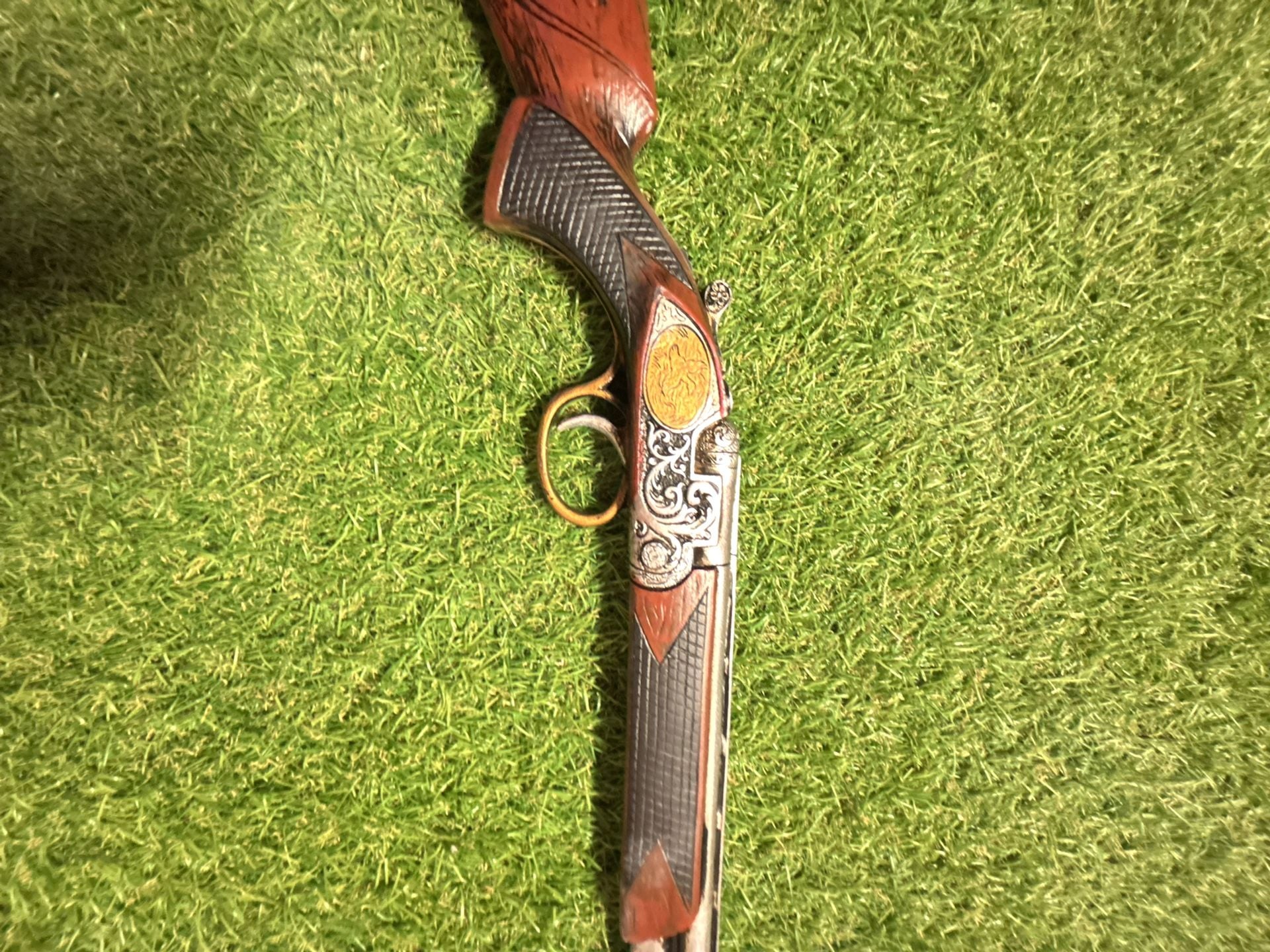 Decorative Wooden Double Barrel Shotgun Wall Mount Display Prop 3