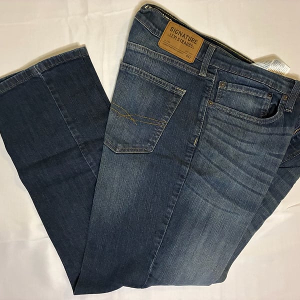 Signature by Levi Strauss & Co. S67 Athletic Fit Denim Jeans Size W34 L30