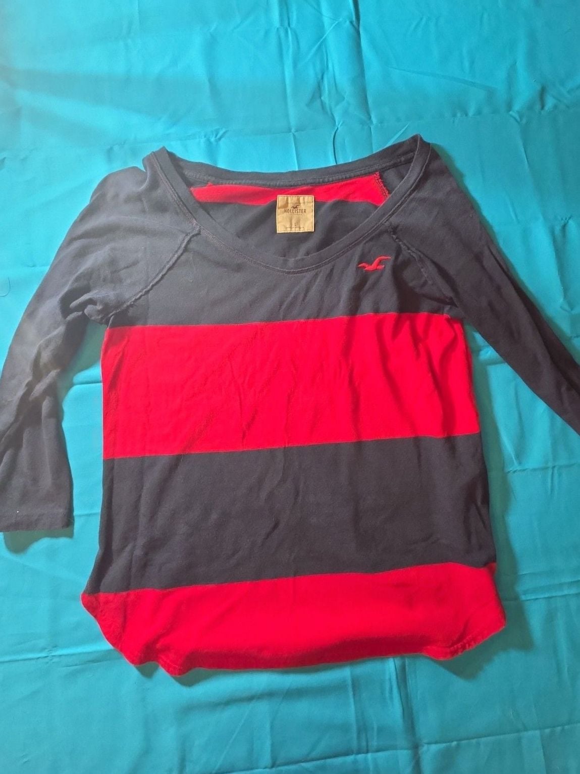 Hollister Red and Navy Blue Striped Long Sleeve Scoop Neck Top Size L 2