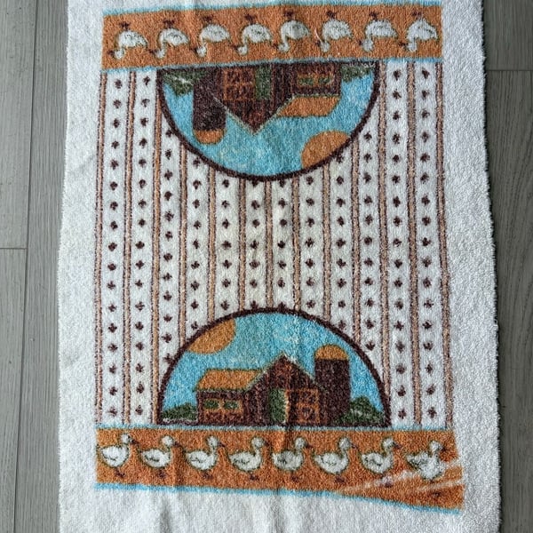 Vintage Country Kitchen Hand Towel Farmhouse Barn Goose