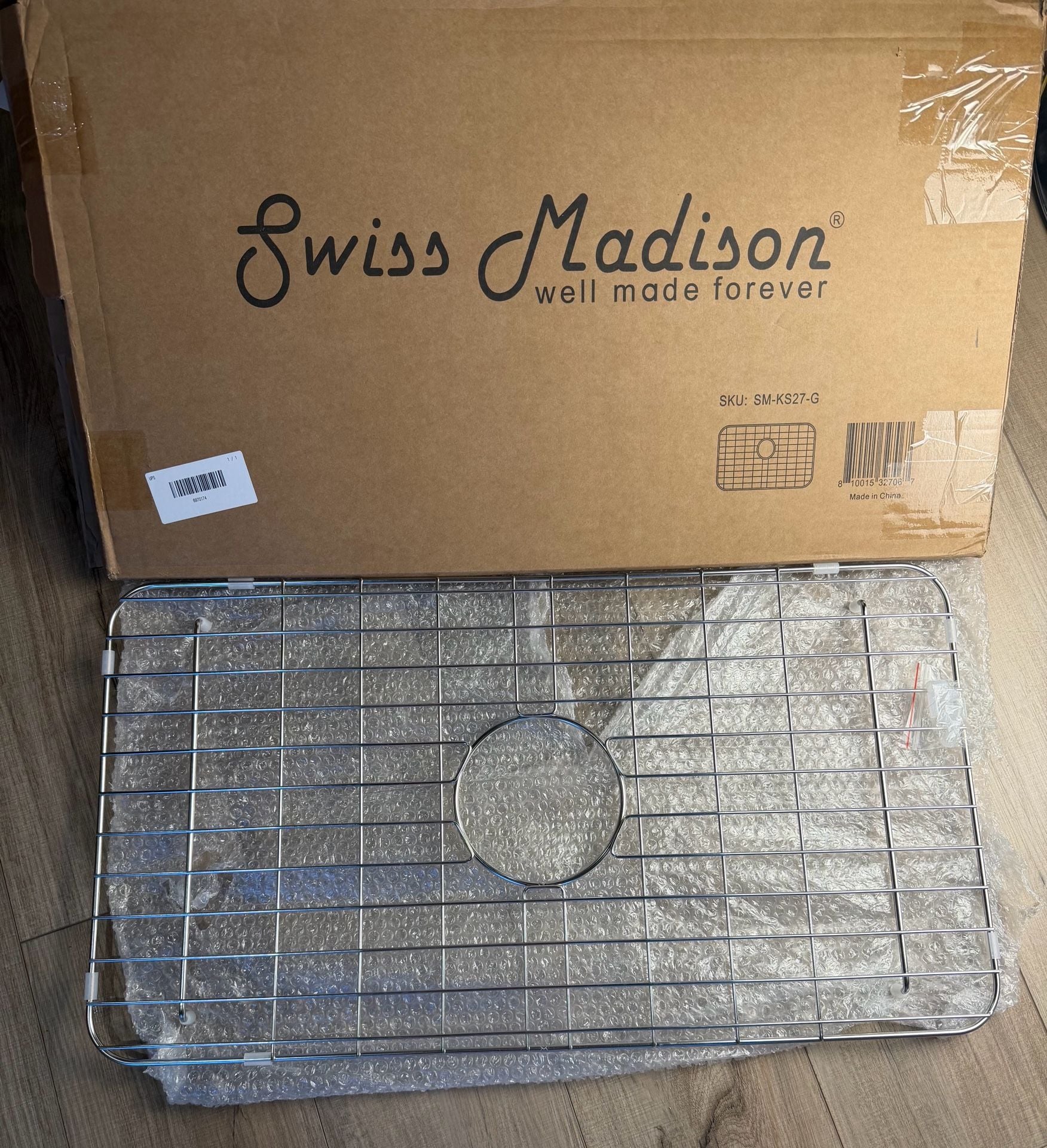 Swiss Madison 27" x 14 1/4" Stainless Steel Kitchen Sink Grid SM-KS27-G 7