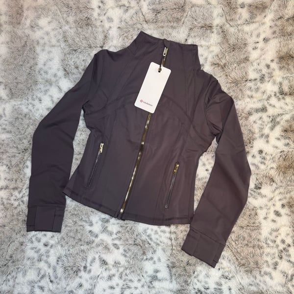 Lululemon Define Cropped Jacket *Nulu Size 8