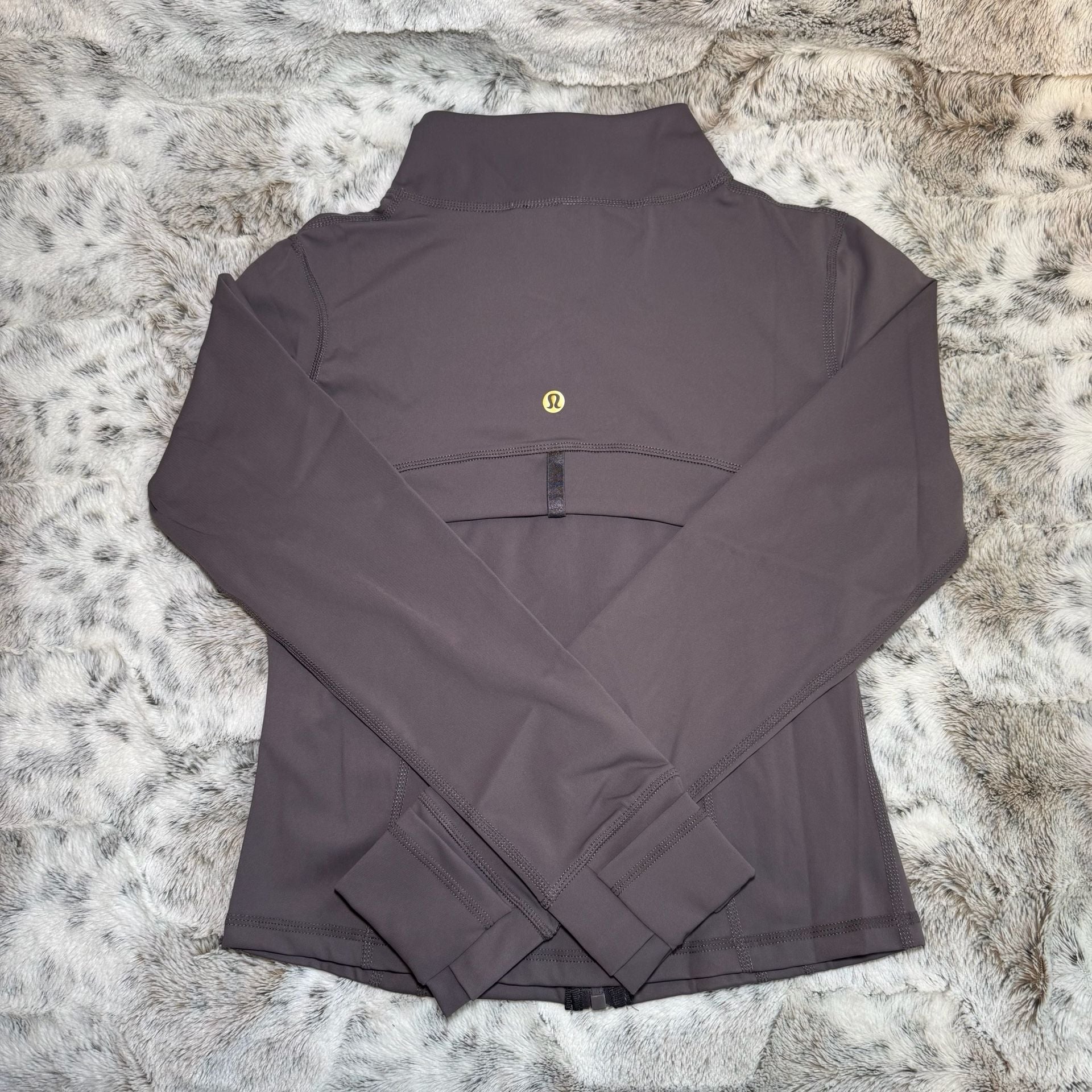 Lululemon Define Cropped Jacket *Nulu Size 8 4