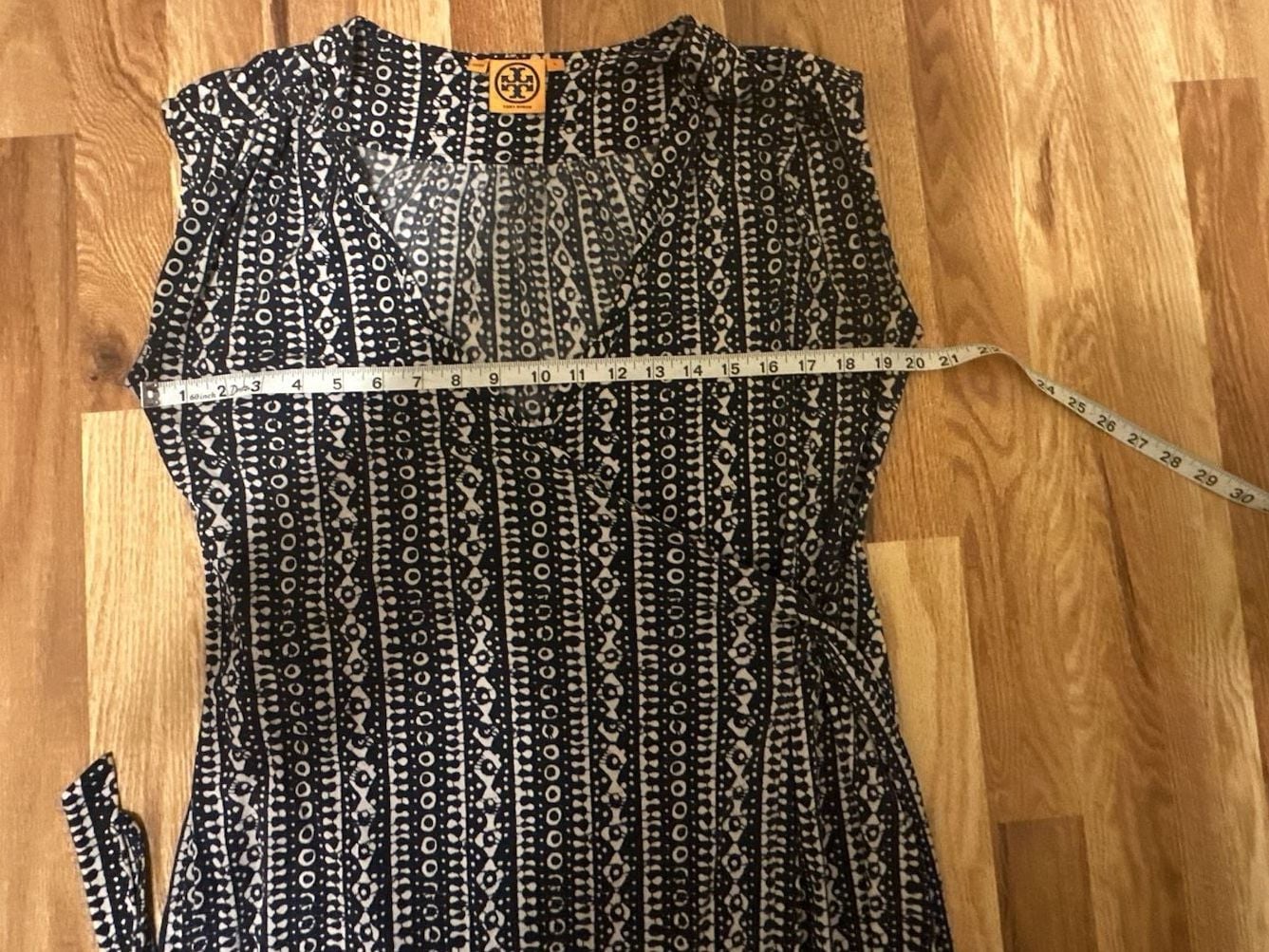 Tory Burch Blue and White Printed Silk Sleeveless Wrap Dress Size L 8
