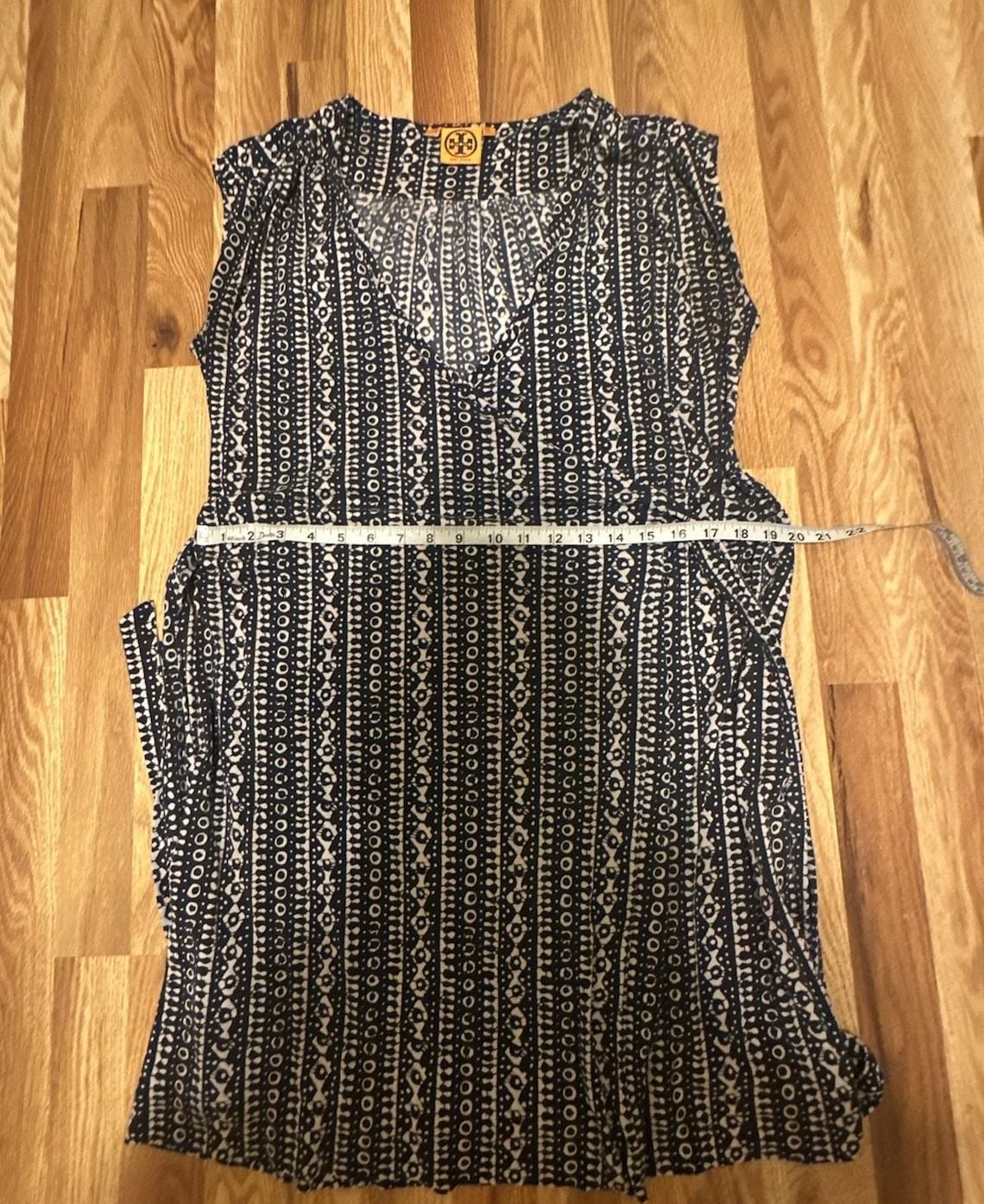 Tory Burch Blue and White Printed Silk Sleeveless Wrap Dress Size L 9