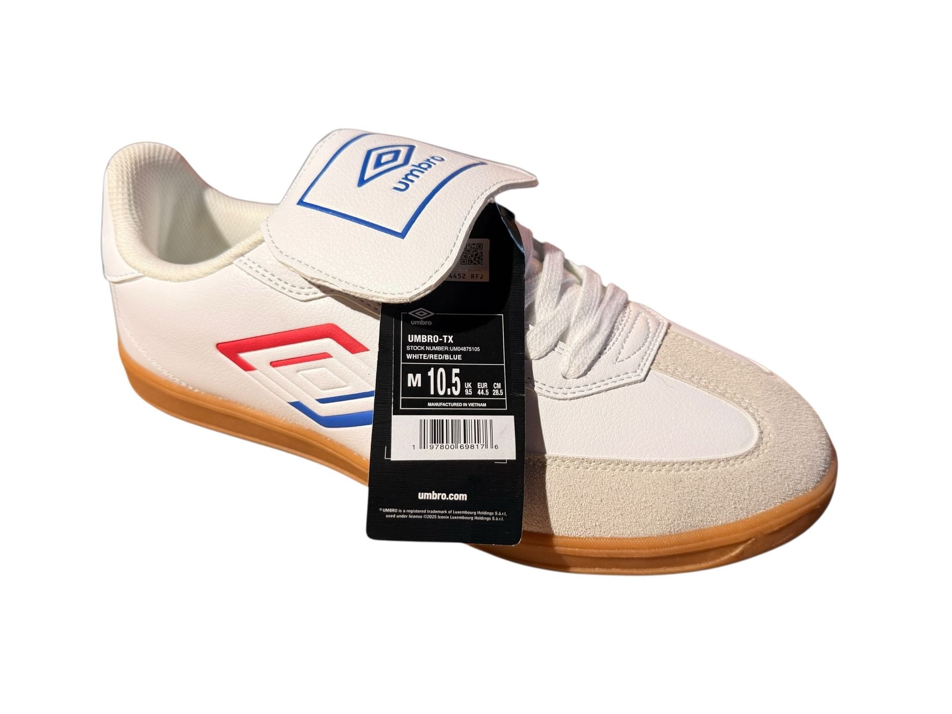 Umbro TX White Red Soccer Sneakers Low Laces Mens Athletic Shoes 4