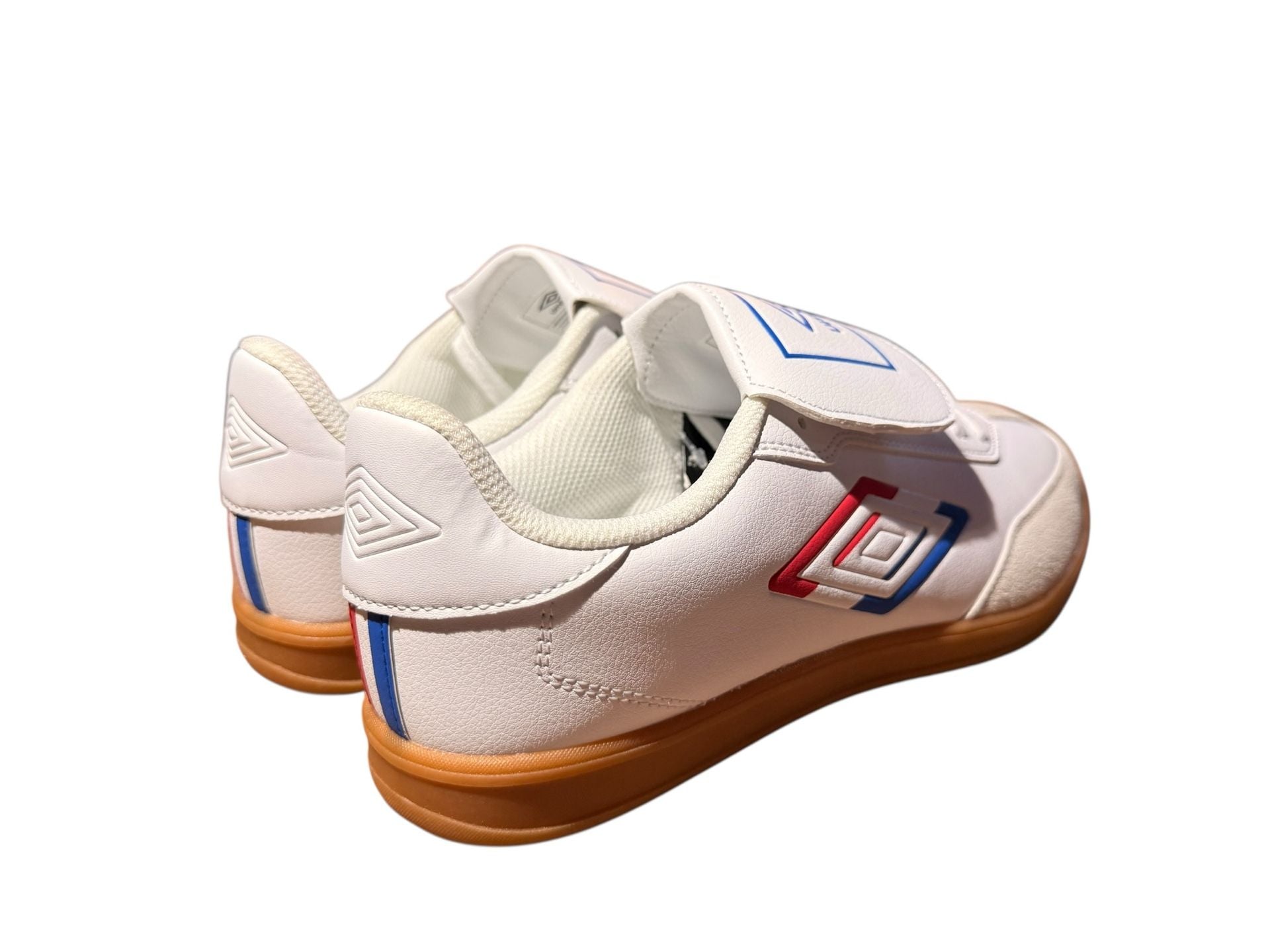 Umbro TX White Red Soccer Sneakers Low Laces Mens Athletic Shoes 11