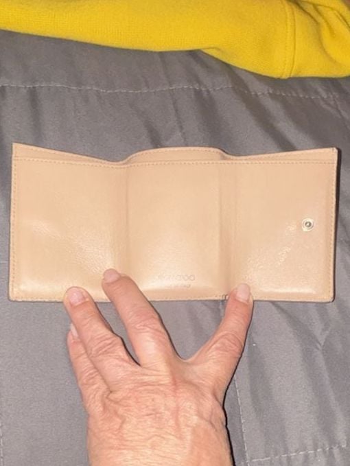 Jimmy Choo Naima Trifold Leather Wallet Gold 7