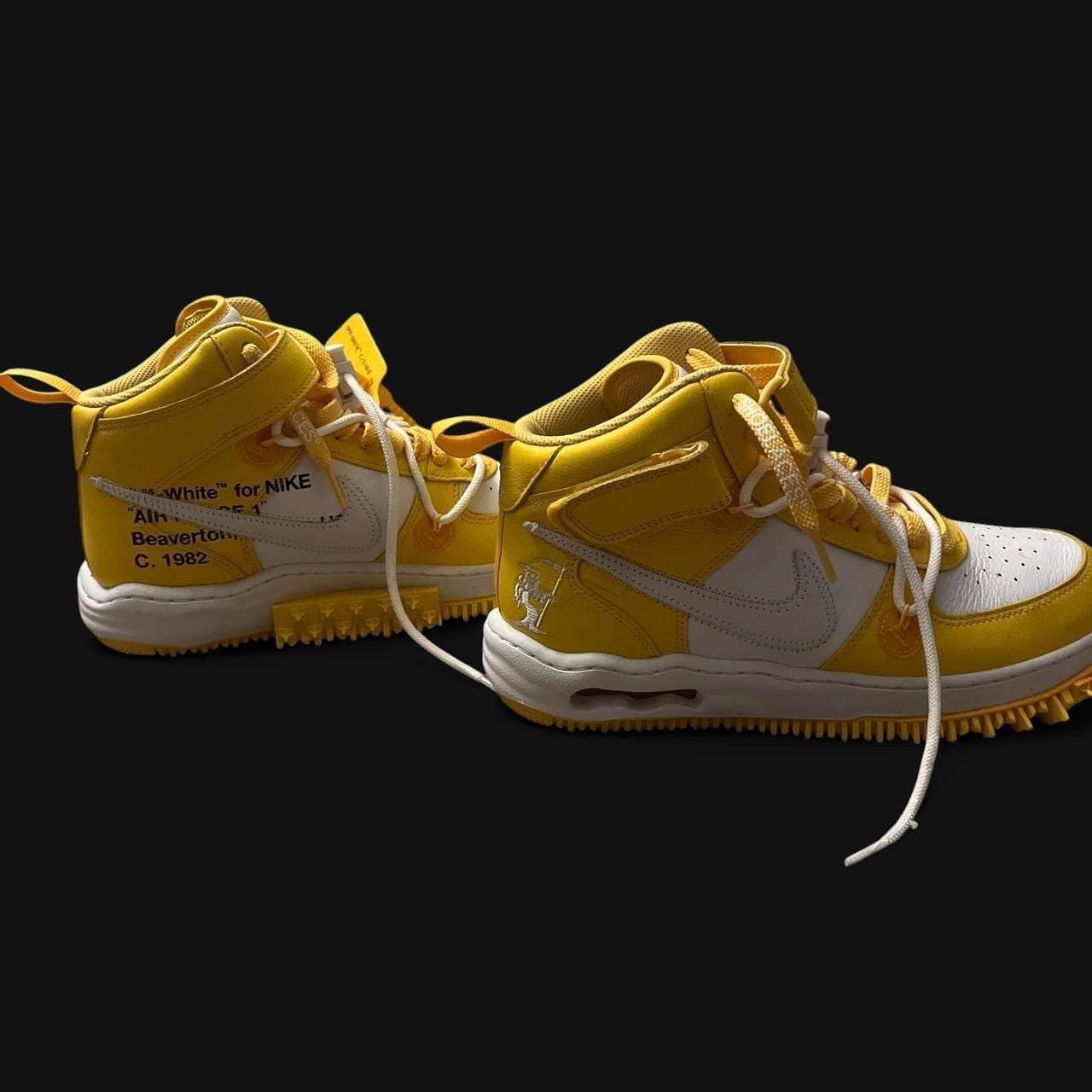 Off-White x Nike Air Force 1 Mid SP Leather Varsity Maize Yellow 3