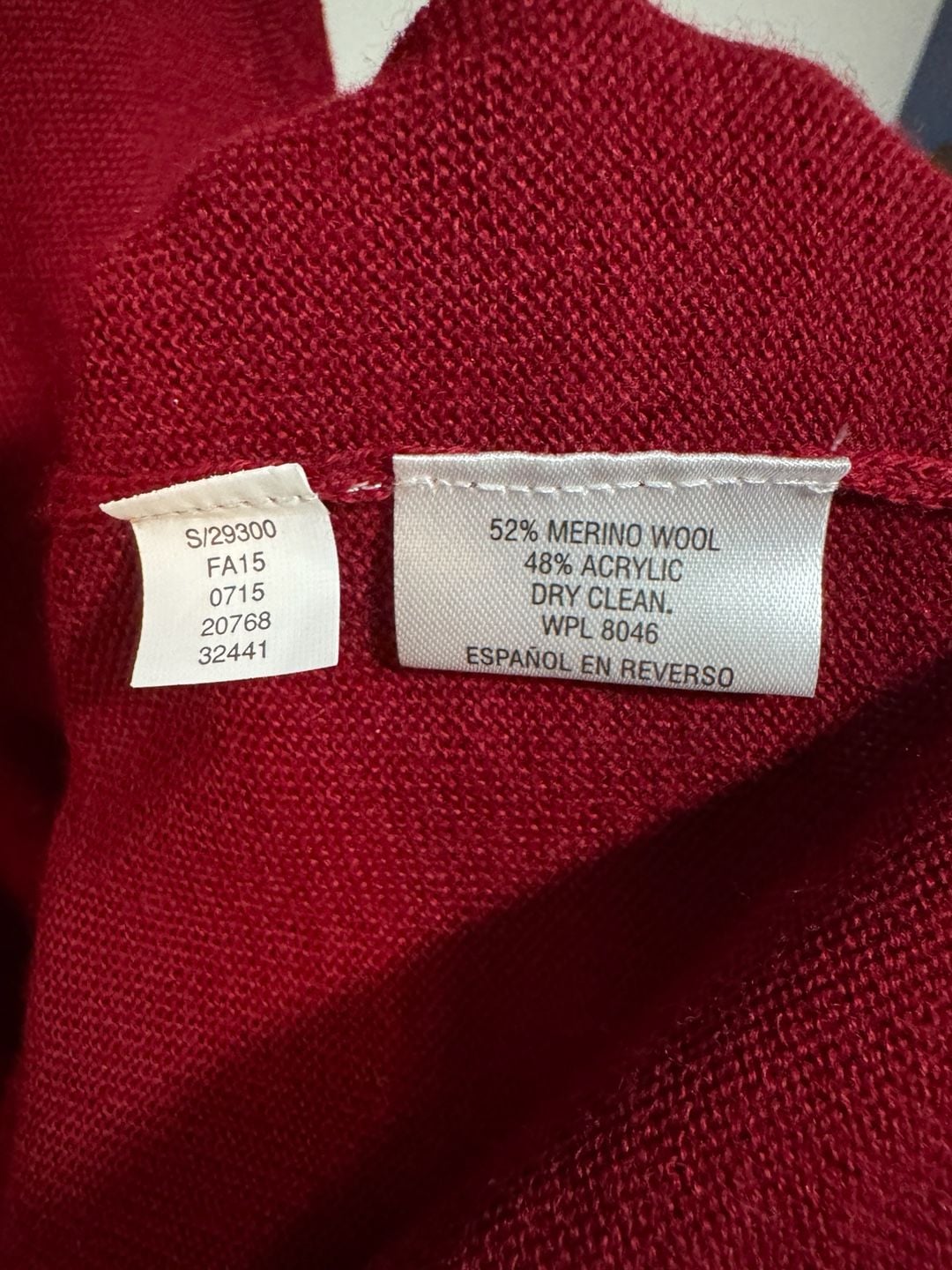 Club Room Men's Red Merino Wool Blend V-Neck Pullover Sweater Size Medium 7