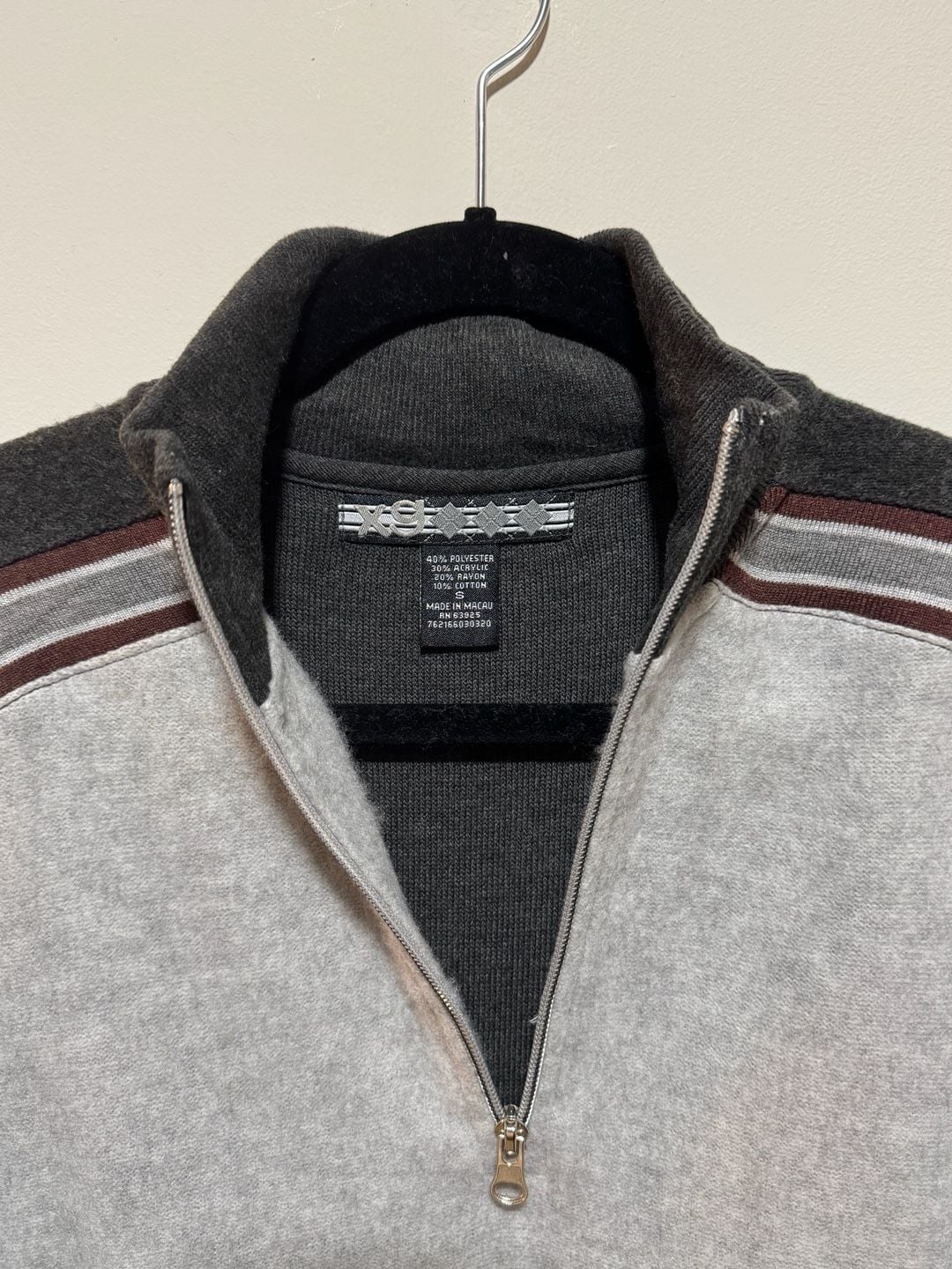 Product thumbnail 4