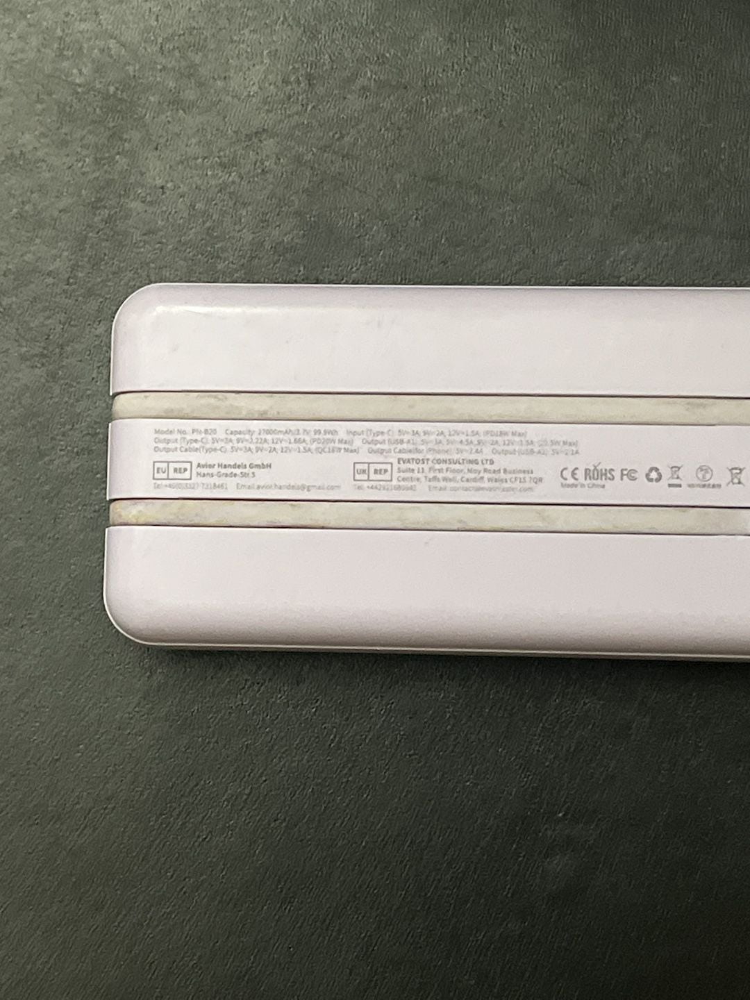 Portable Charger Power Bank 27000mAh 22.5W with Built-In Cables and Flashlight 8