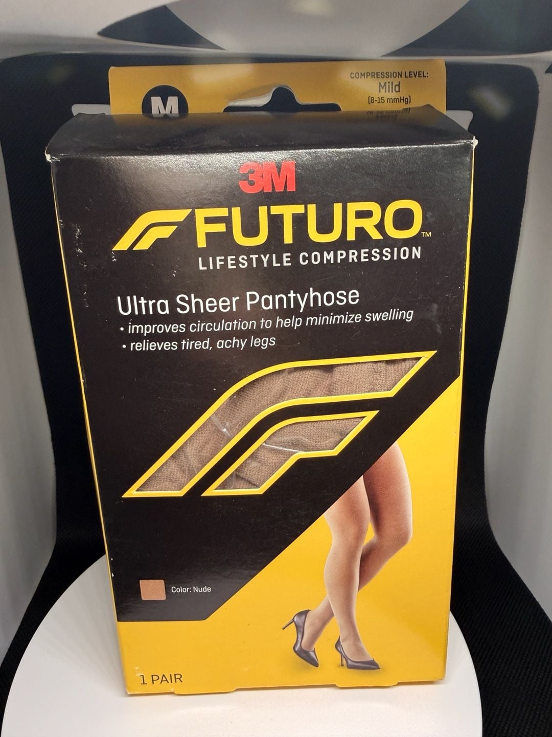 3M Futuro Lifestyle Compression Ultra Sheer Pantyhose Nude Medium Mild Compression 1 Pair 2