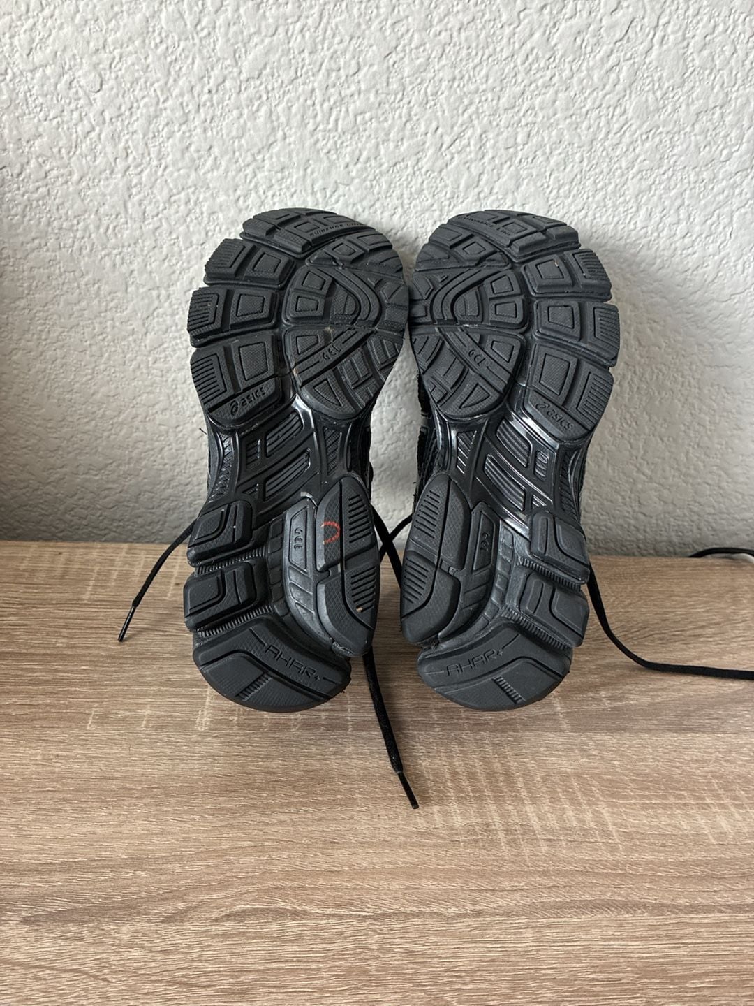 ASICS GT-1000 Black Running Shoes Sneakers T2L6N Size 6 US / 37 EURO 8